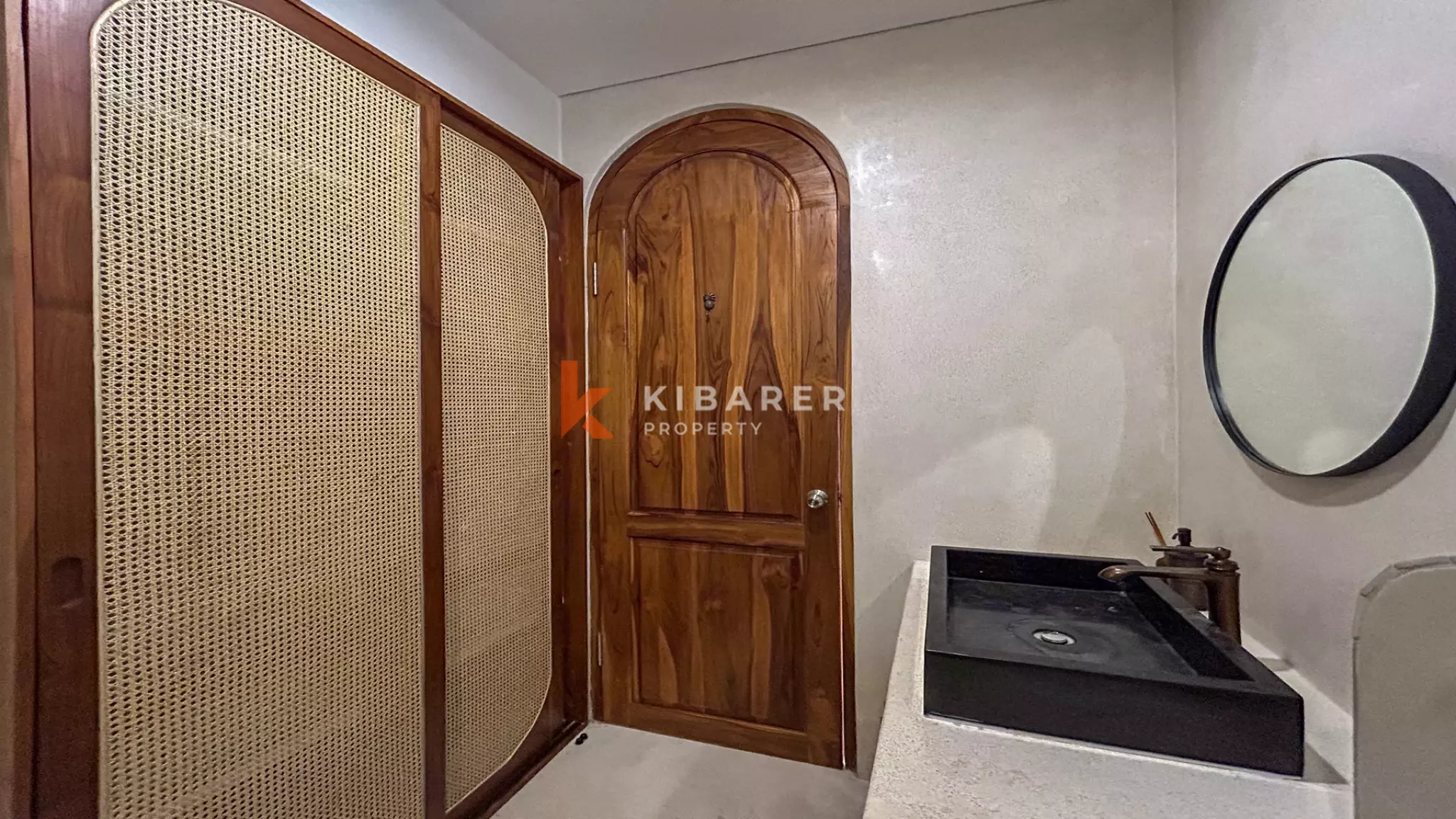 Mediterranean-Style Two-Bedroom Villa with Rooftop and Pool in Canggu