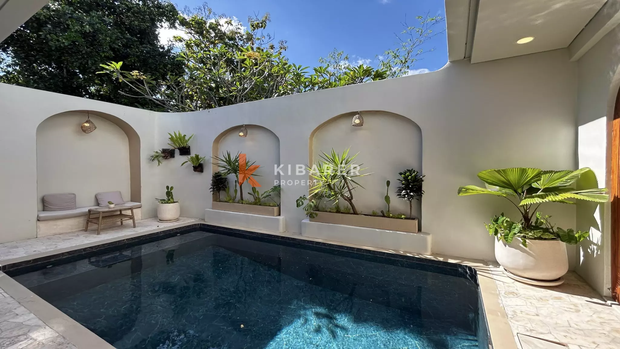 Mediterranean-Style Two-Bedroom Villa with Rooftop and Pool in Canggu