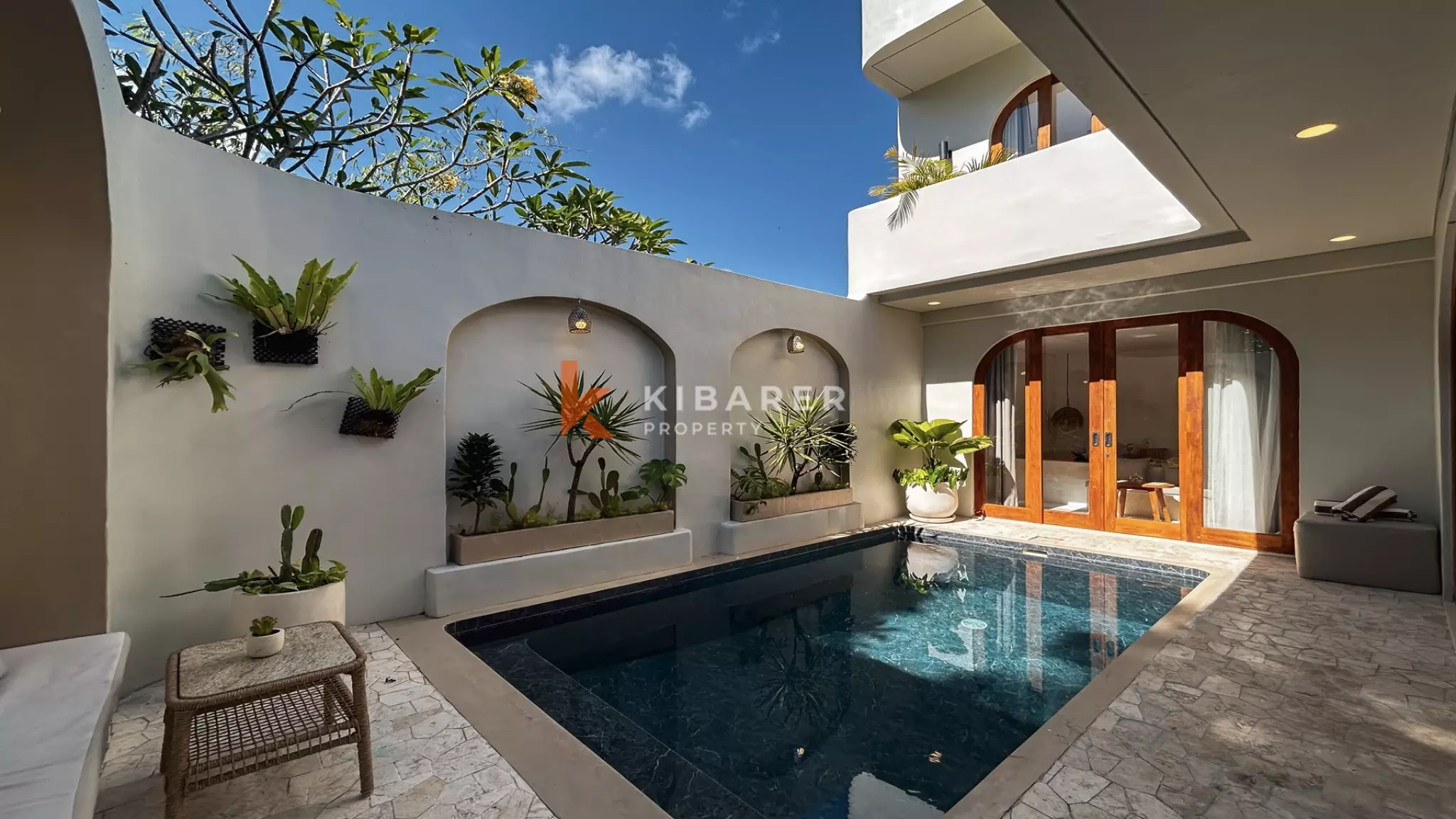 Mediterranean-Style Two-Bedroom Villa with Rooftop and Pool in Canggu