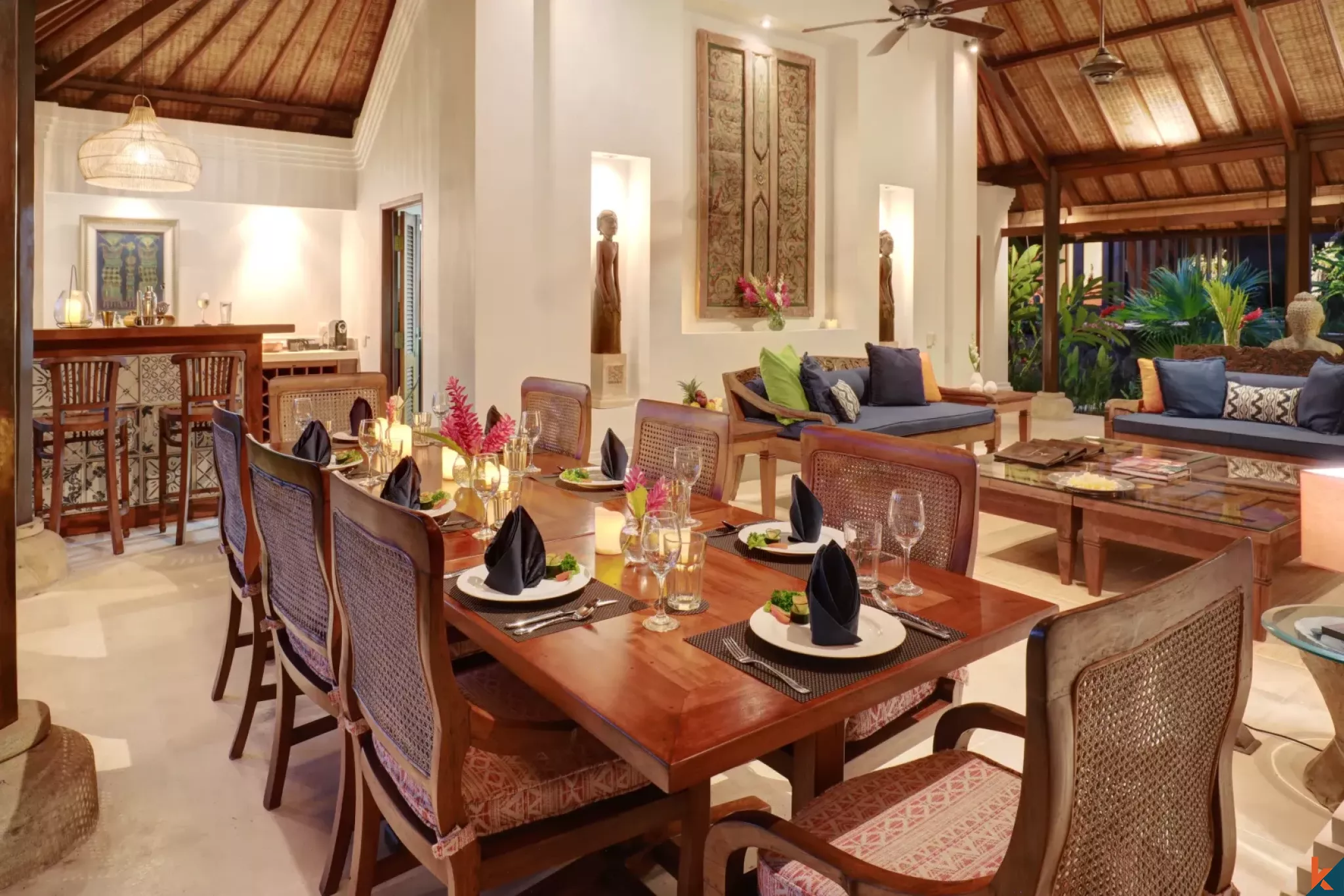 Gorgeous Four Bedroom Freehold Real Estate with Traditional Influences in Pererenan