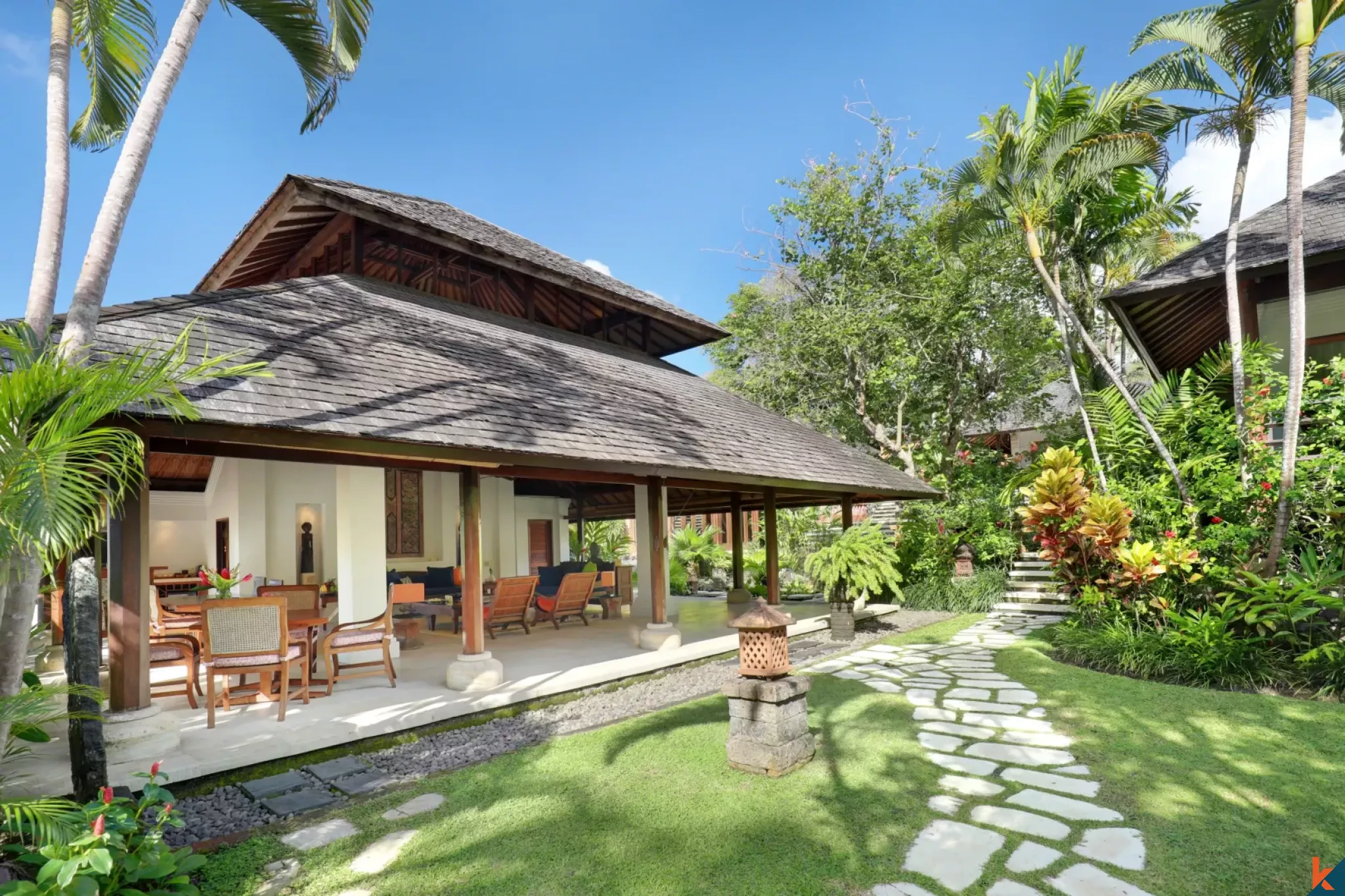 Gorgeous Four Bedroom Freehold Real Estate with Traditional Influences in Pererenan