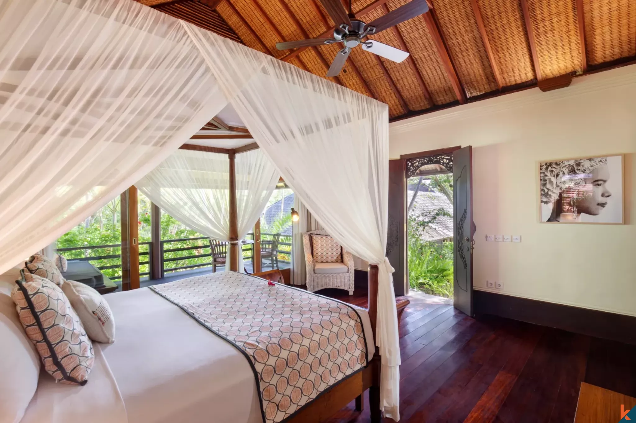 Gorgeous Four Bedroom Freehold Real Estate with Traditional Influences in Pererenan