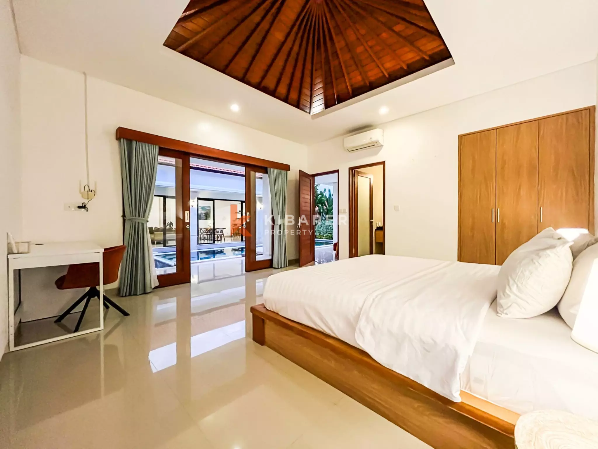 Villa confortable de trois chambres près de la plage de Berawa