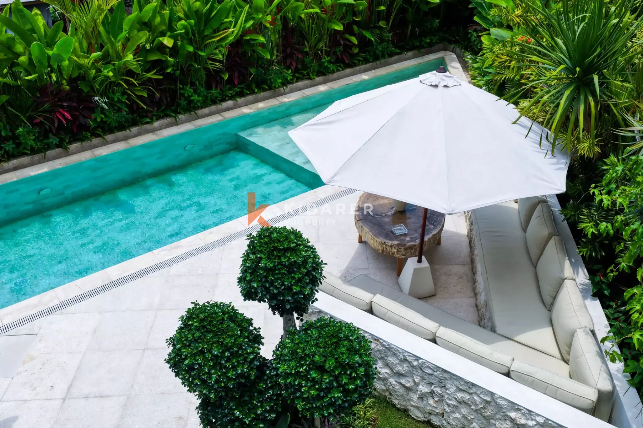 Luxe Four Bedroom Villa with Scenic Rooftop in Canggu (Minimum 3 Months)