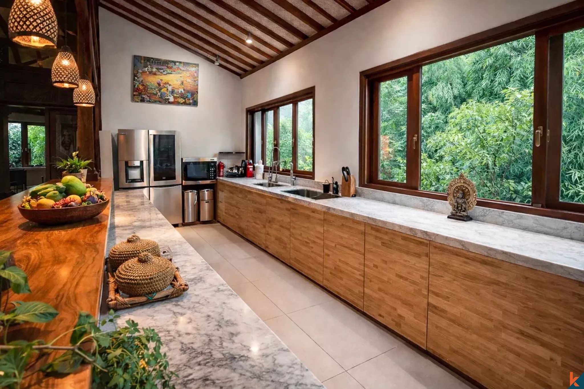 Fabulous Five Bedroom Joglo Style Leasehold Estate in Babakan