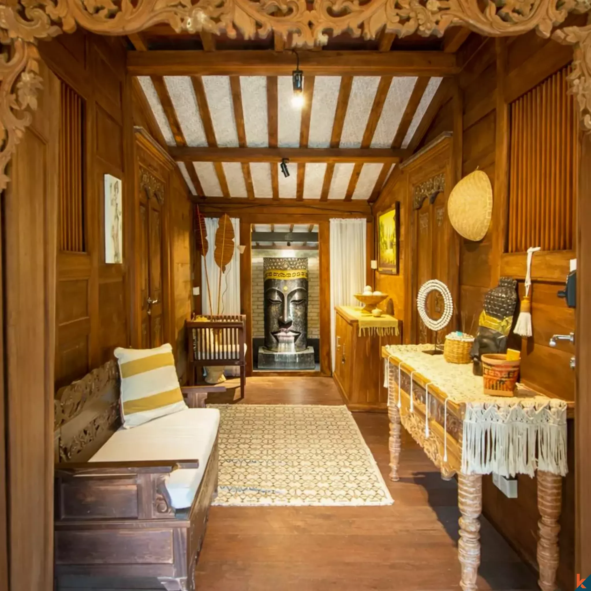 Fabulous Five Bedroom Joglo Style Leasehold Estate in Babakan