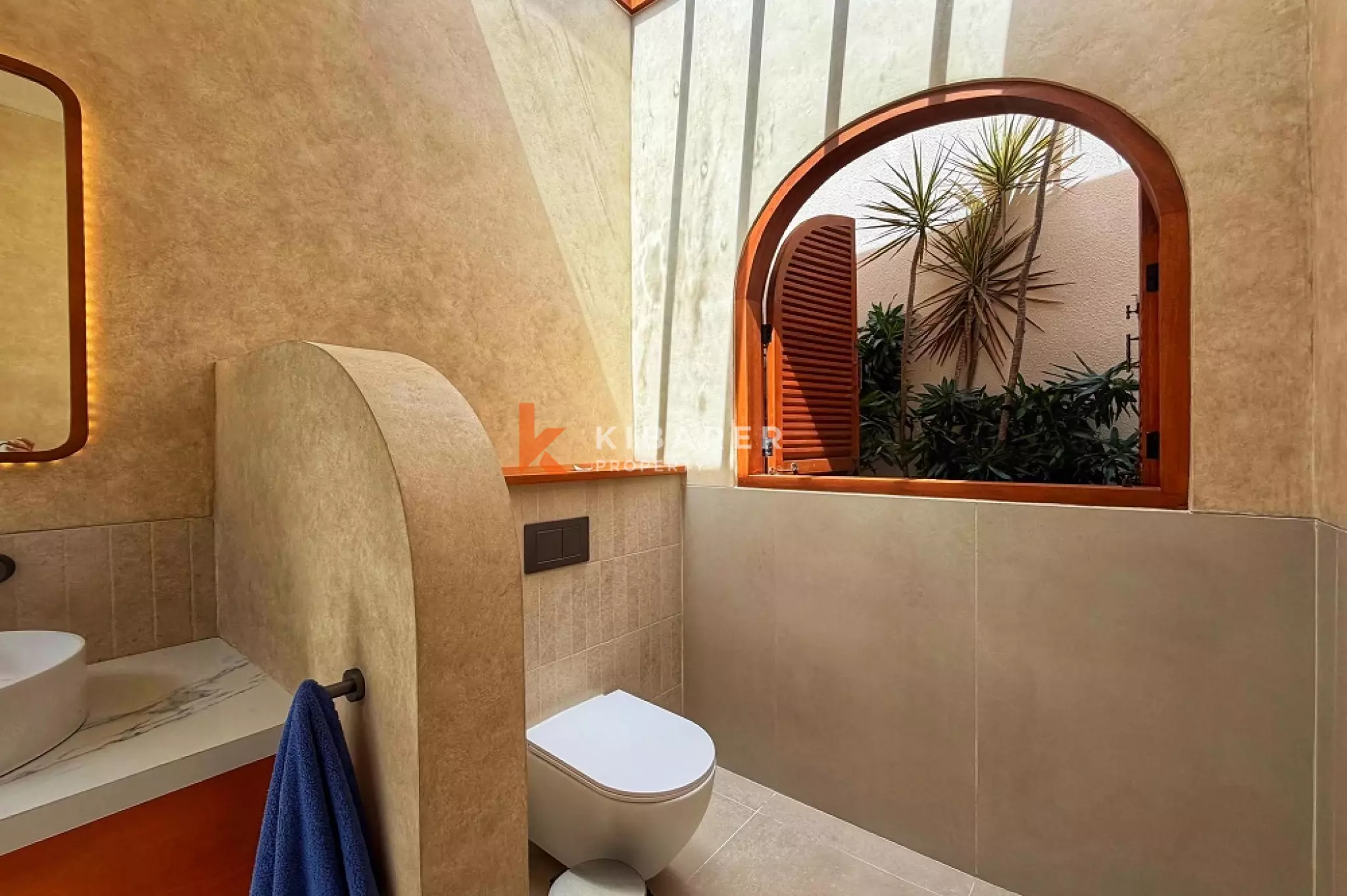 Rare Single-Level Four-Bedrooms Luxury Villa in Side Canggu (AVAILABLE MID FEB 2026)