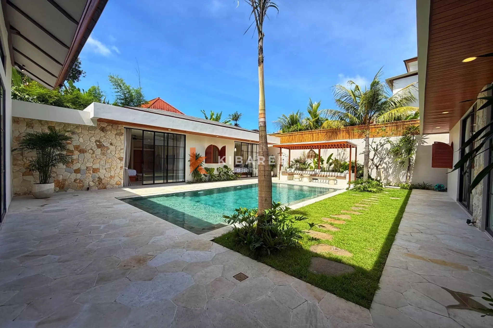 Rare Single-Level Four-Bedrooms Luxury Villa in Side Canggu (AVAILABLE MID FEB 2026)