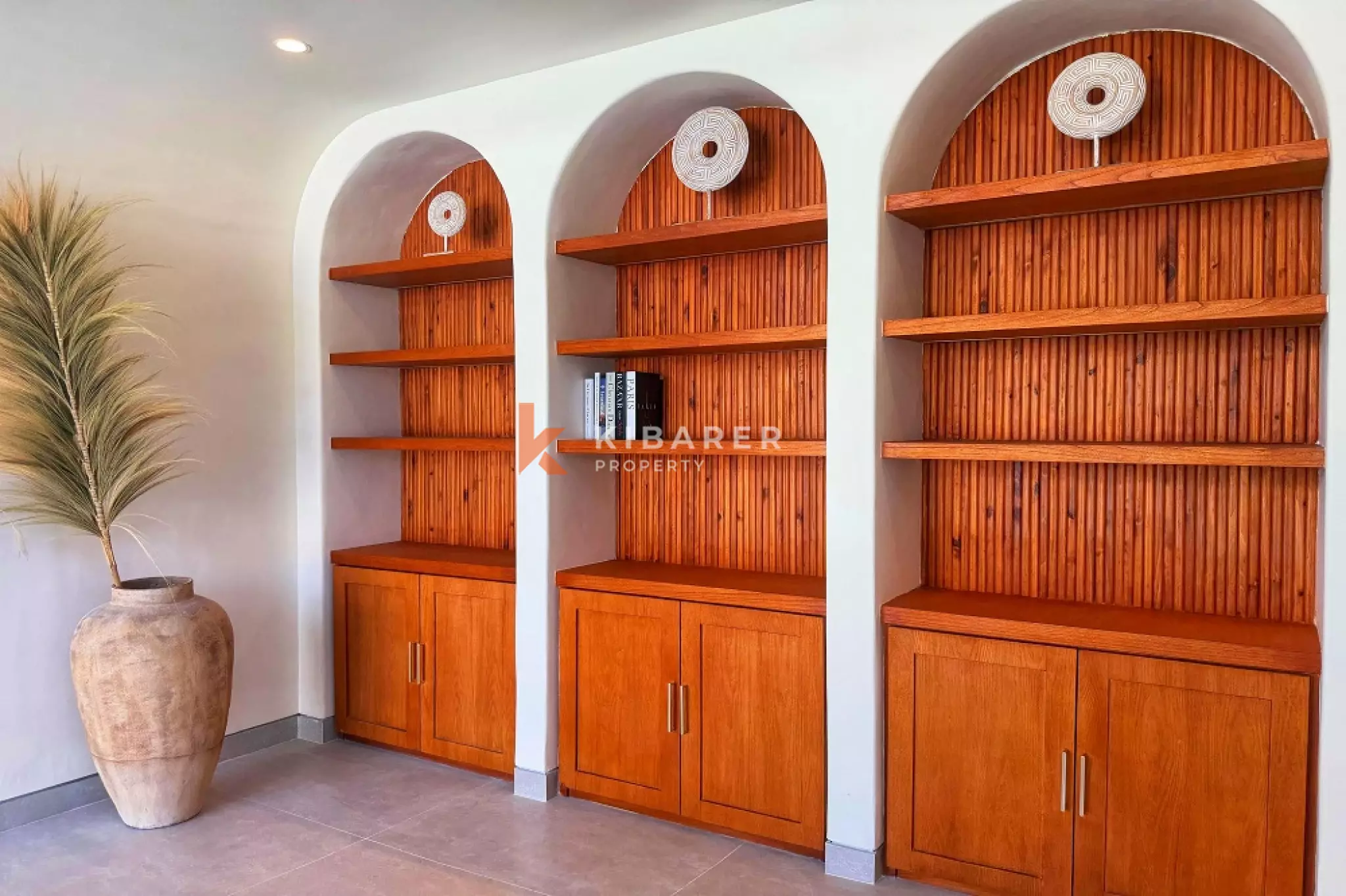 Rare Single-Level Four-Bedrooms Luxury Villa in Side Canggu (AVAILABLE MID FEB 2026)