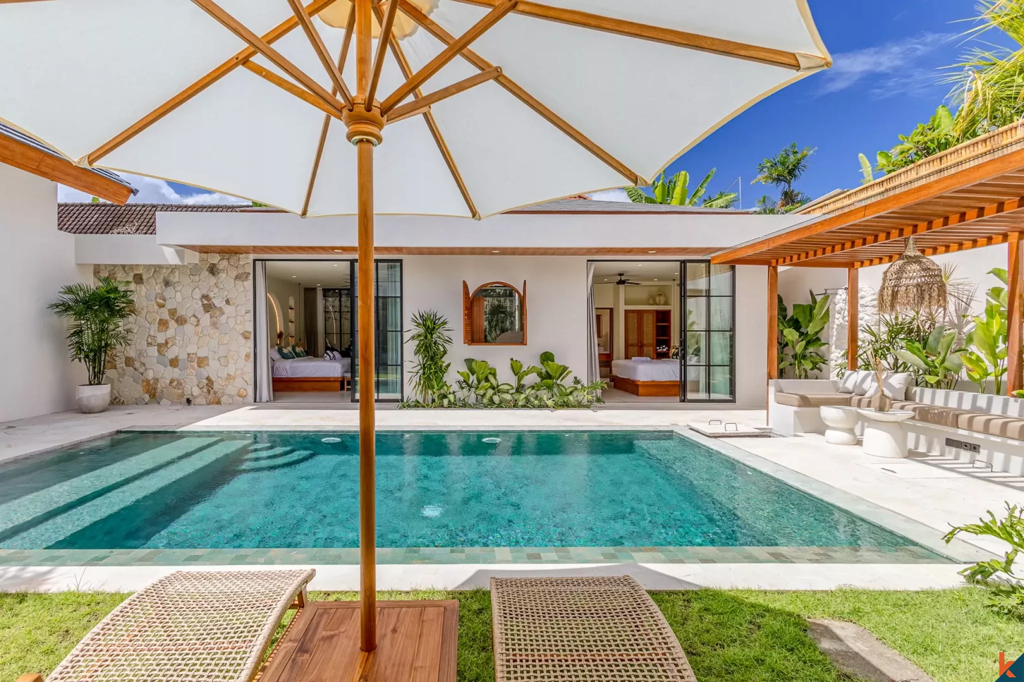 Brand New Four Bedroom Leasehold Tropical Style Villa in Tibubeneng