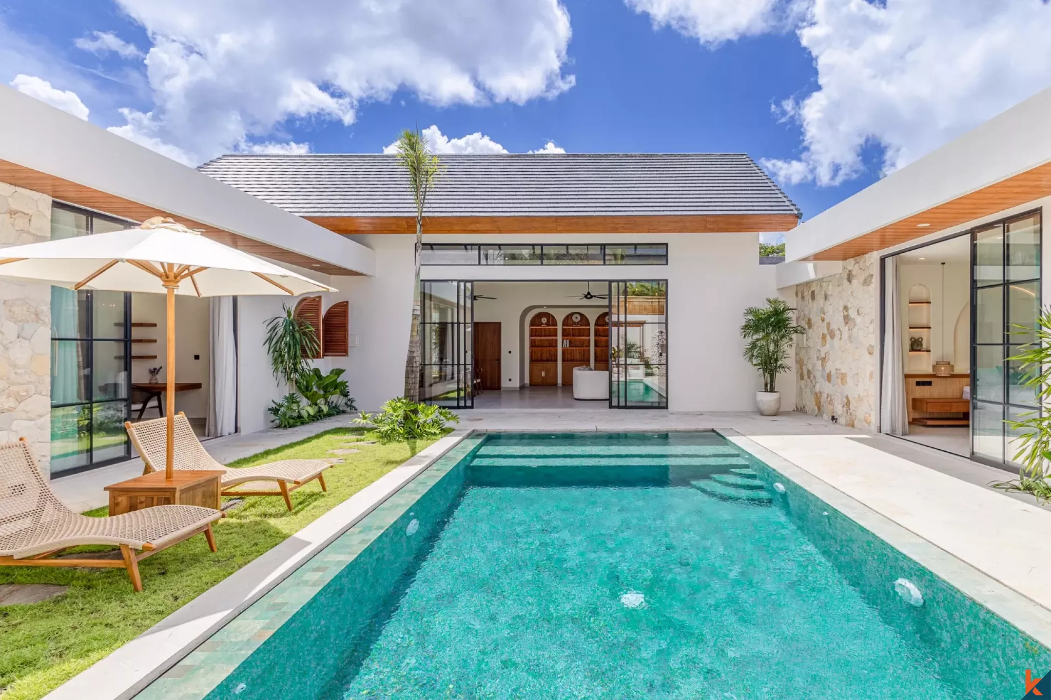 Brand New Four Bedroom Leasehold Tropical Style Villa in Tibubeneng