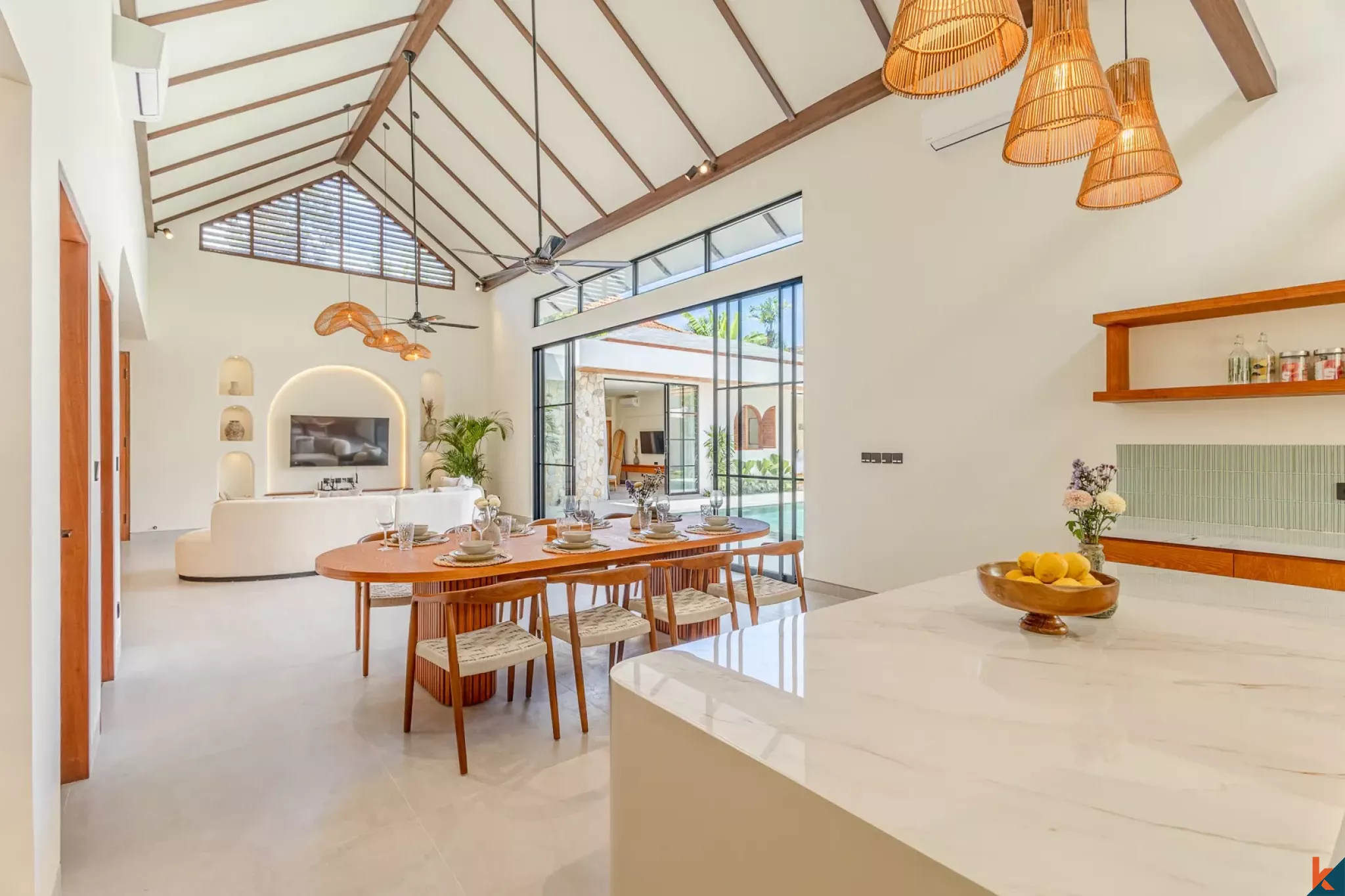 Brand New Four Bedroom Leasehold Tropical Style Villa in Tibubeneng