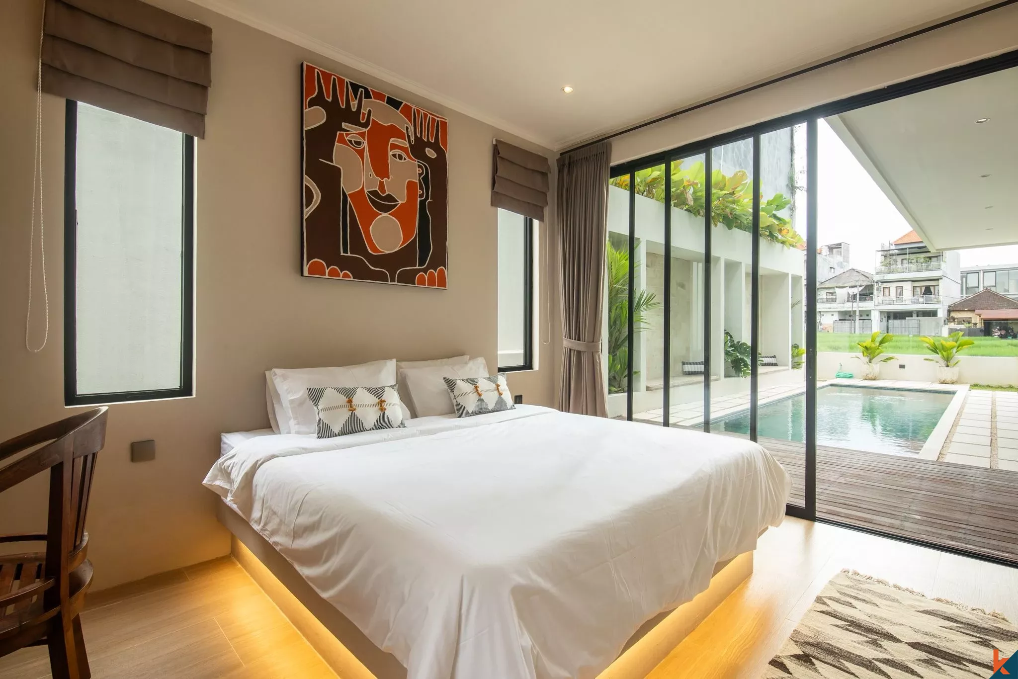 Luxury 4-Bedroom Villa with Private Pool & Stunning Rice Field Views in Tibubeneng