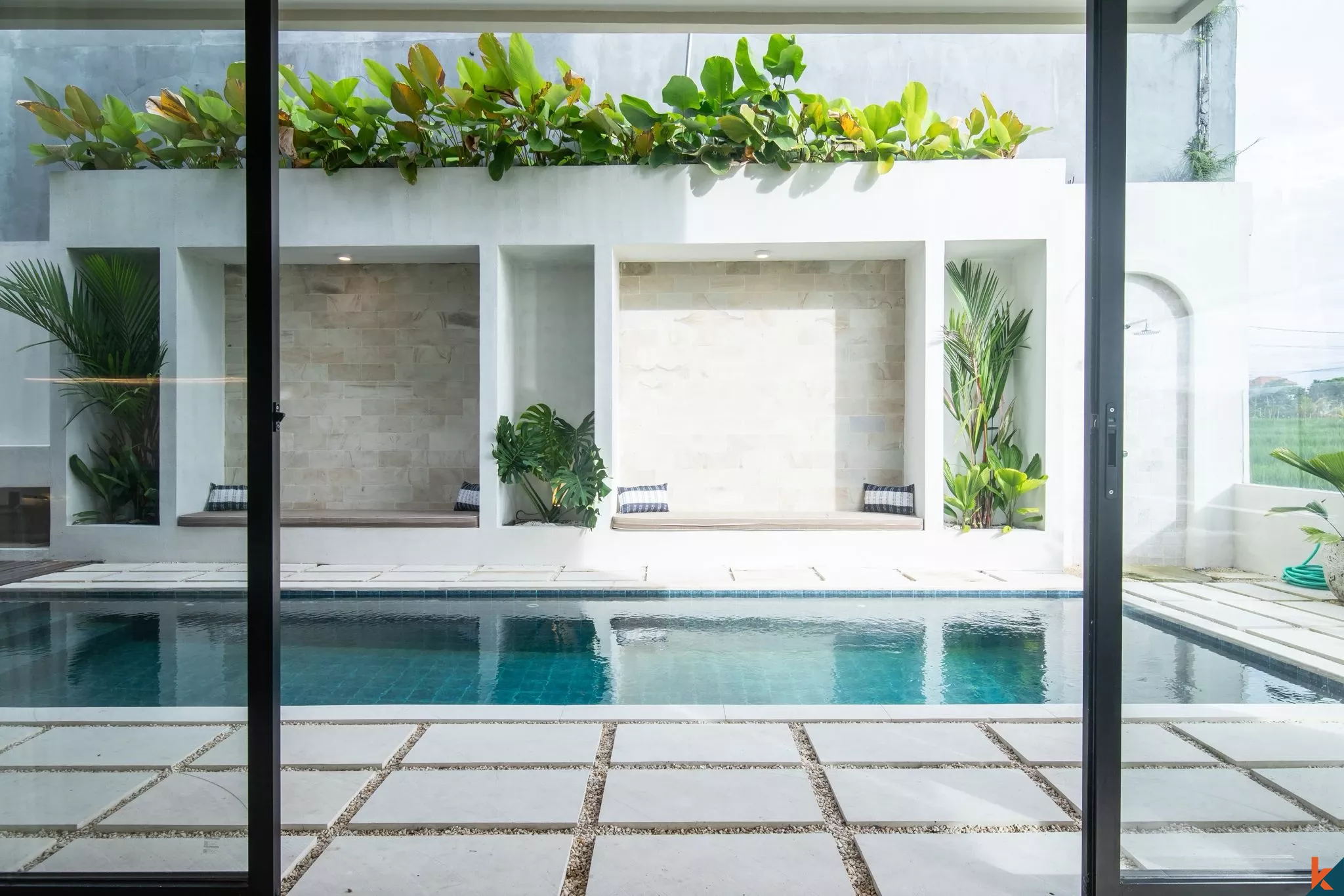 Luxury 4-Bedroom Villa with Private Pool & Stunning Rice Field Views in Tibubeneng