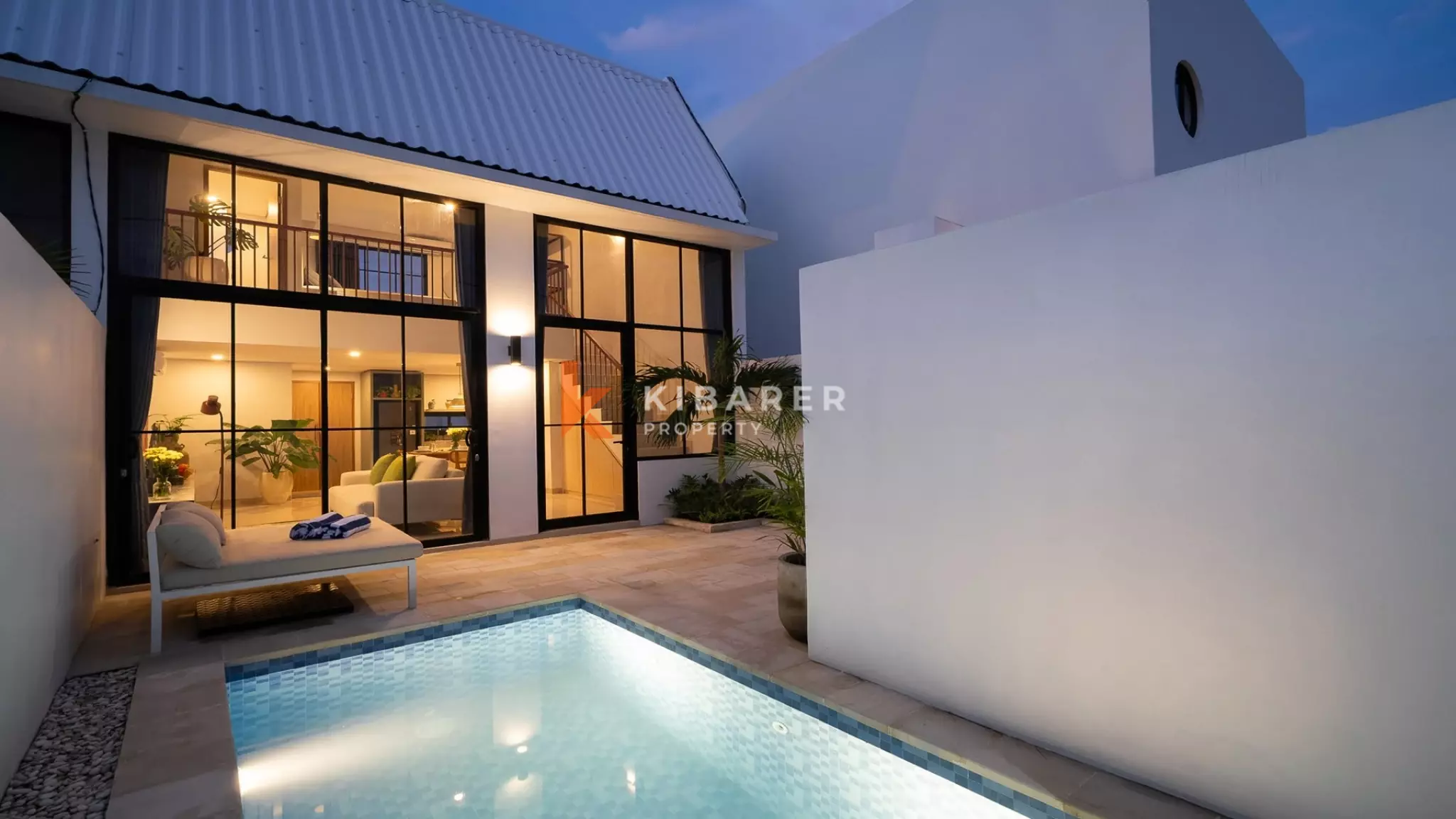 Modern-Style One-Bedroom Townhouse Villa in Canggu