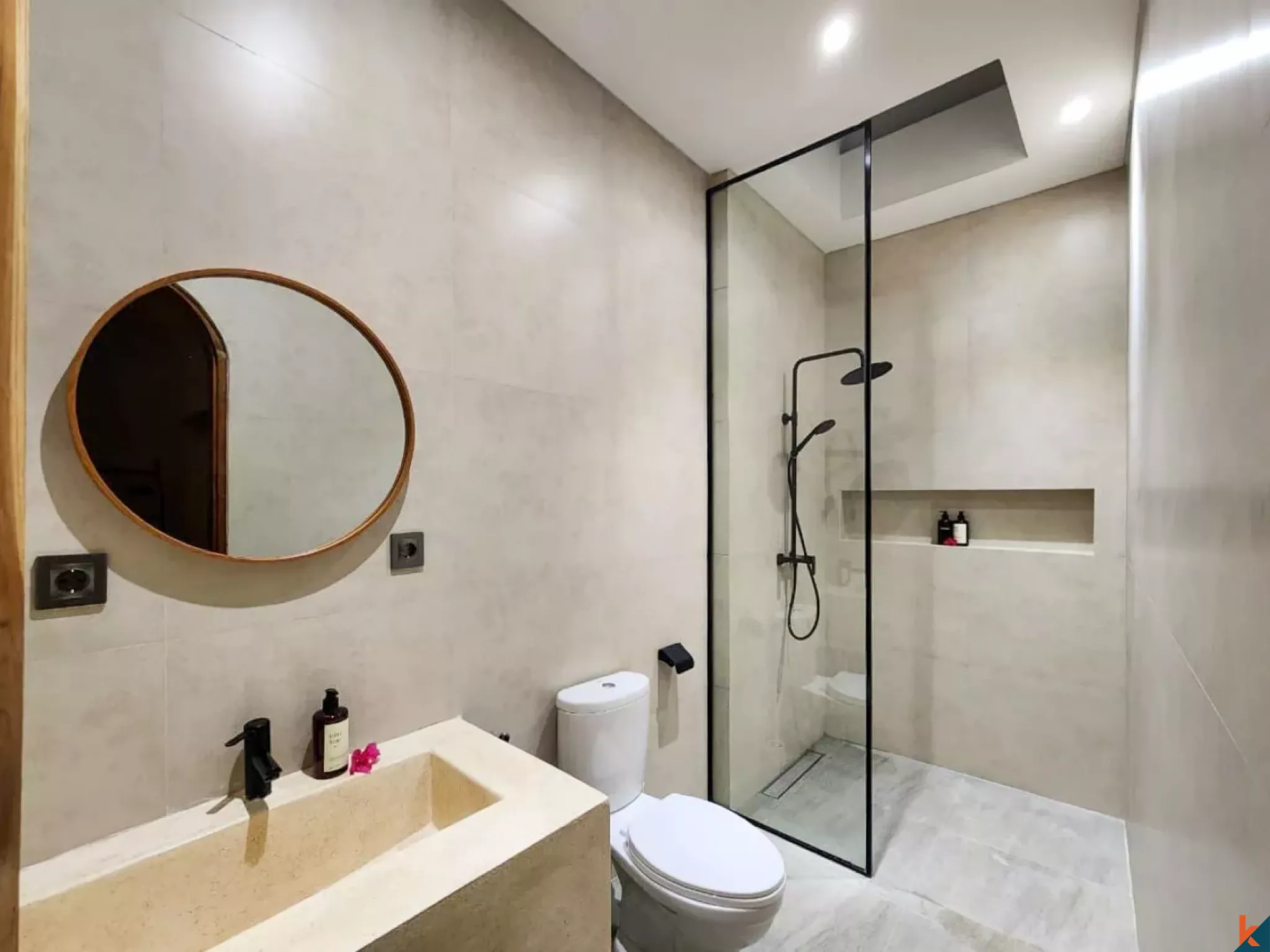 Investment Opportunity Two Modern Freehold Villas with Great ROI in Lovina