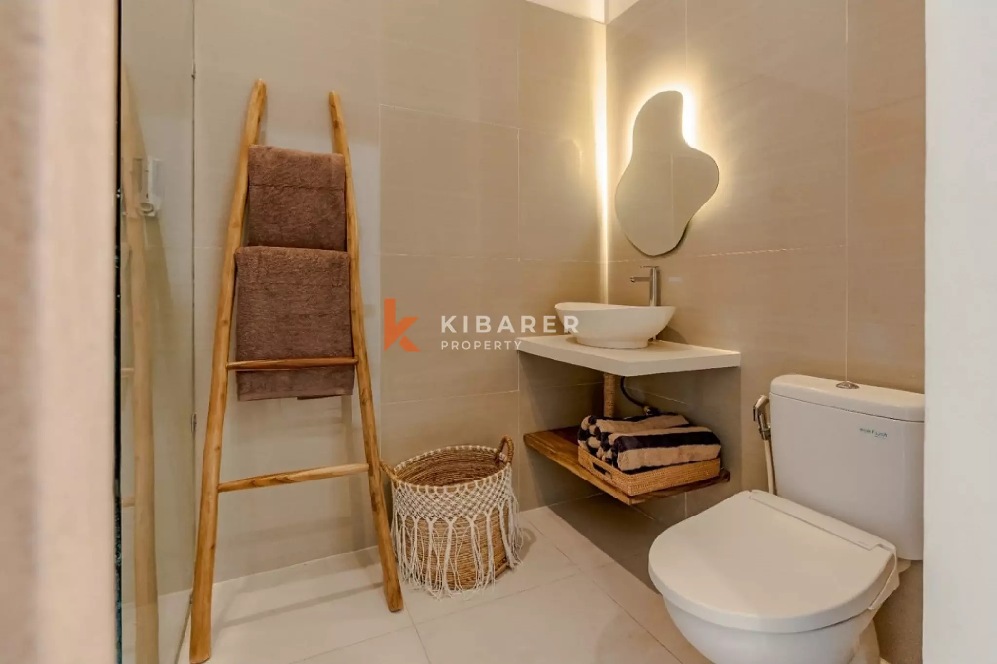 Spacious Three-Bedrooms Villa With Pool in Berawa