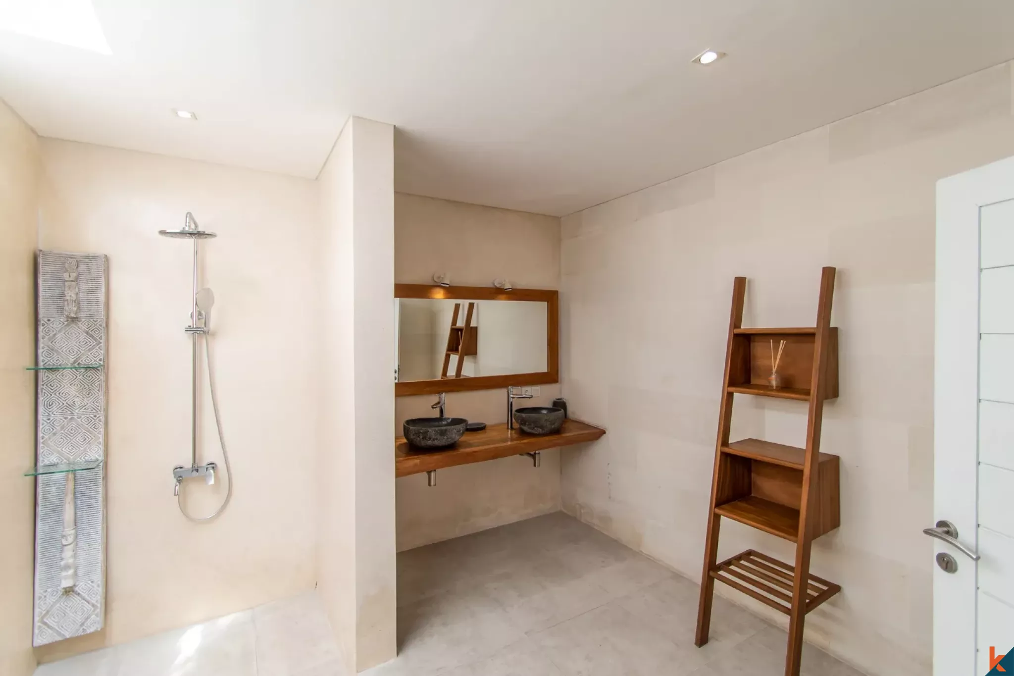 Long Lease and Great Investment Four Bedroom Villa Near Seminyak Beach