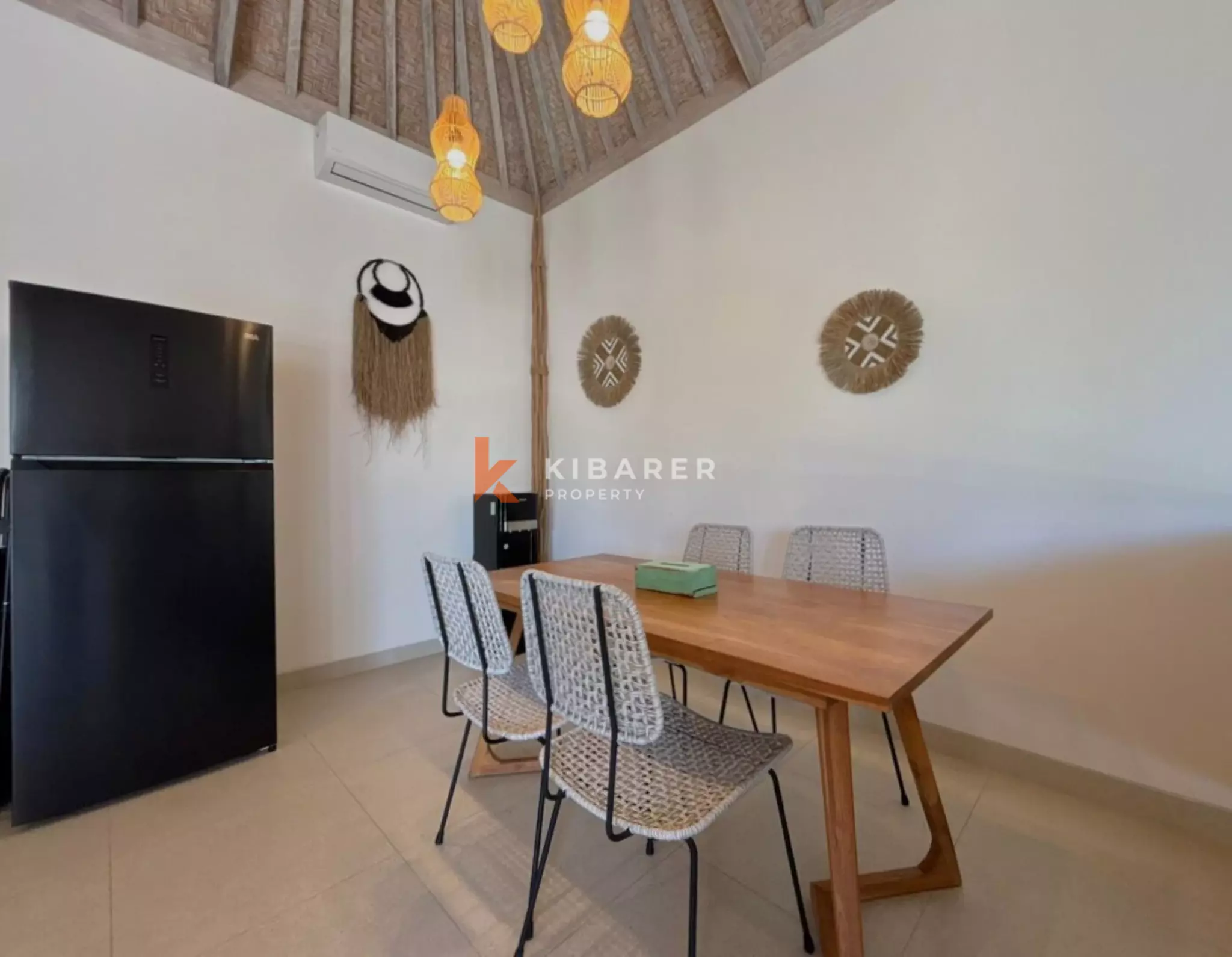 Vila Dua Kamar Tidur Chic Island Escape di Kerobokan