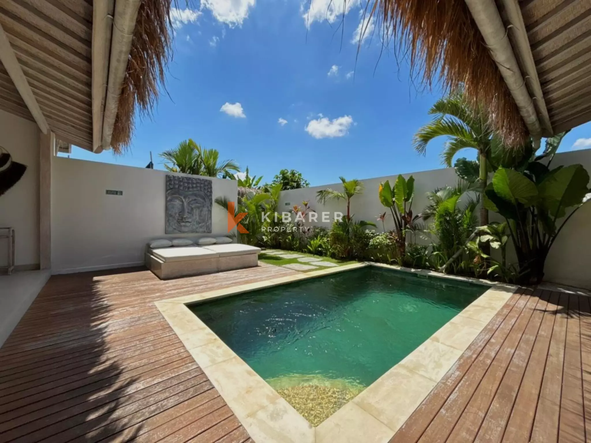 Vila Dua Kamar Tidur Chic Island Escape di Kerobokan