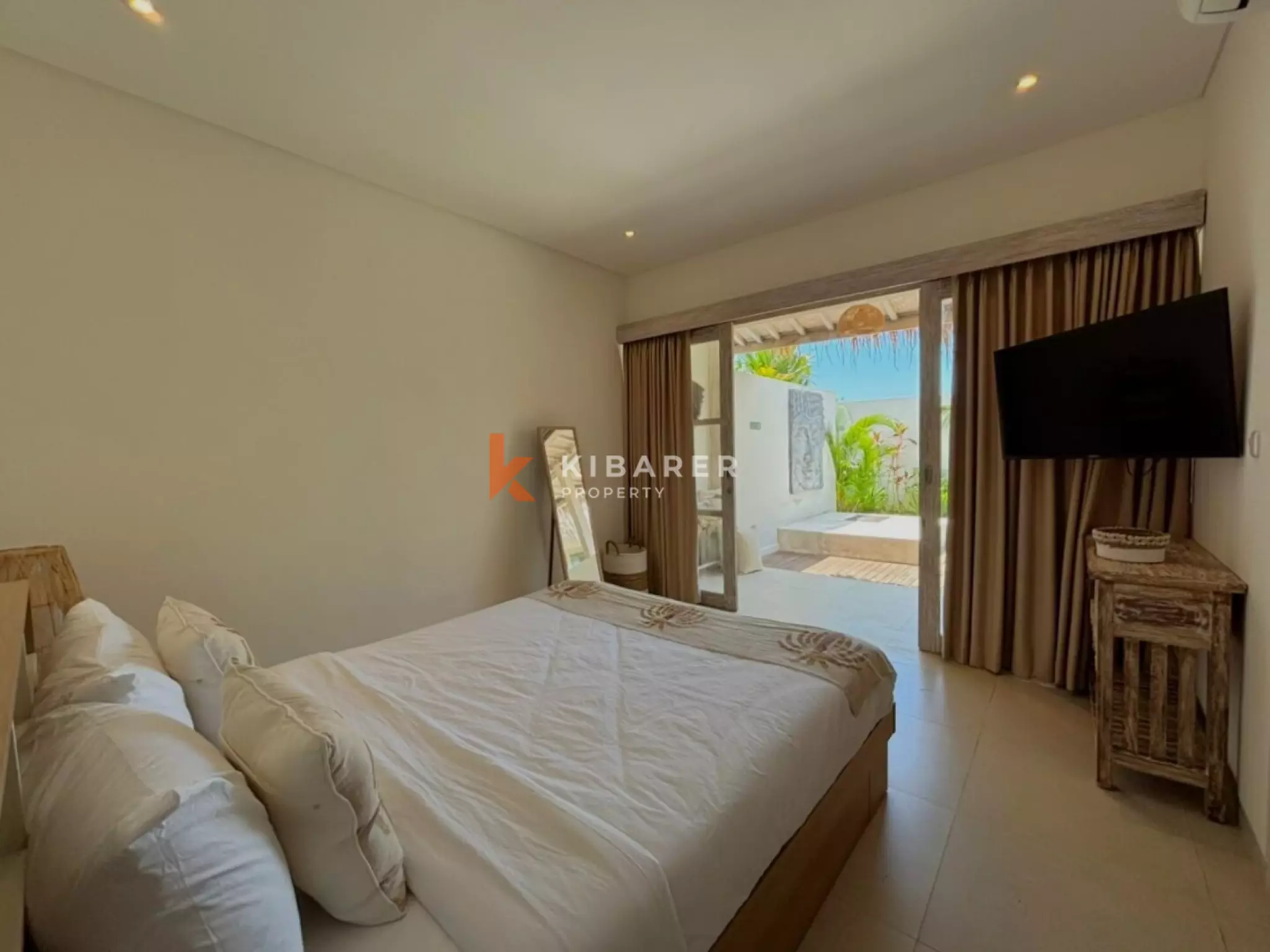 Vila Dua Kamar Tidur Chic Island Escape di Kerobokan