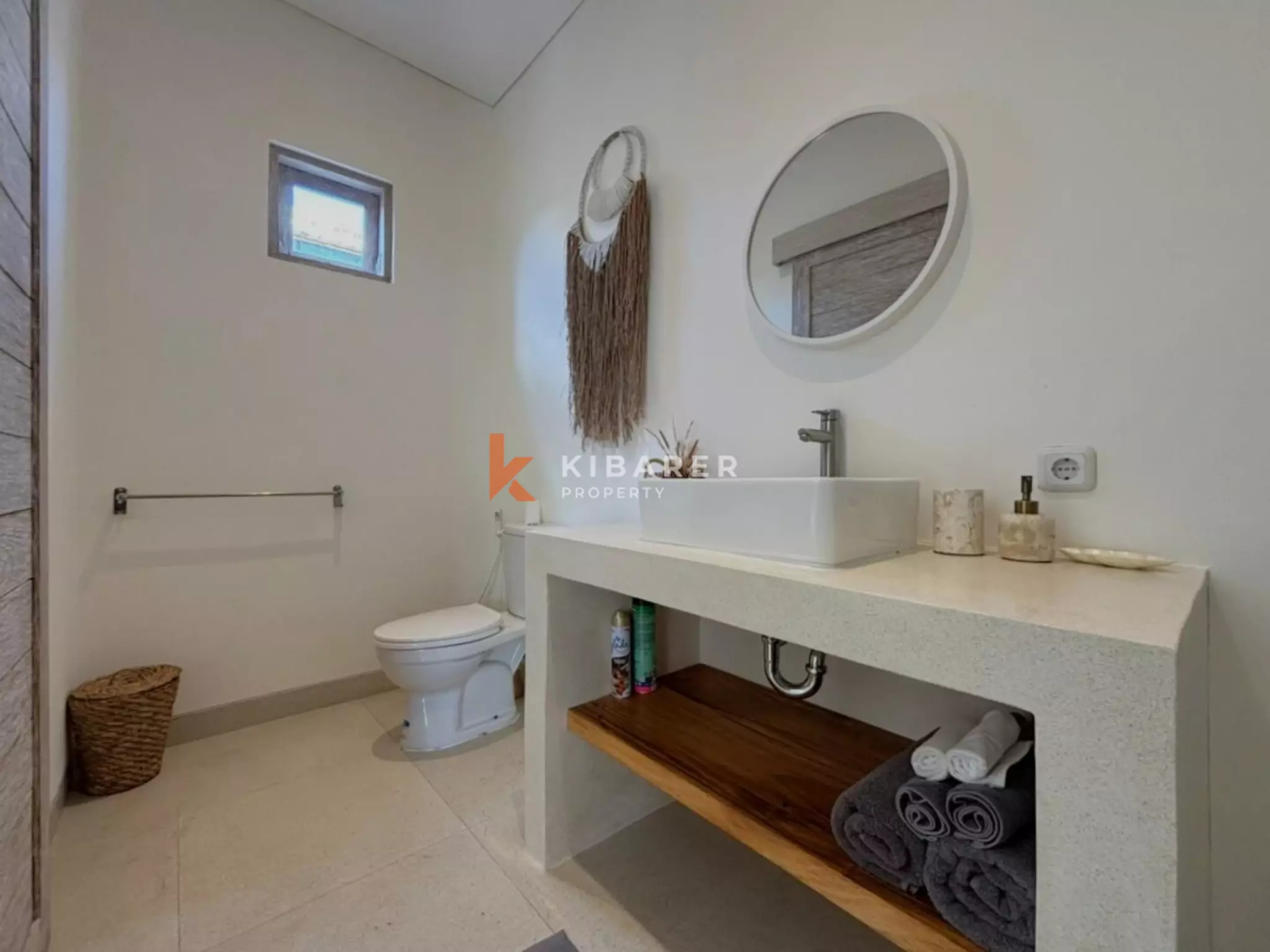 Vila Dua Kamar Tidur Chic Island Escape di Kerobokan