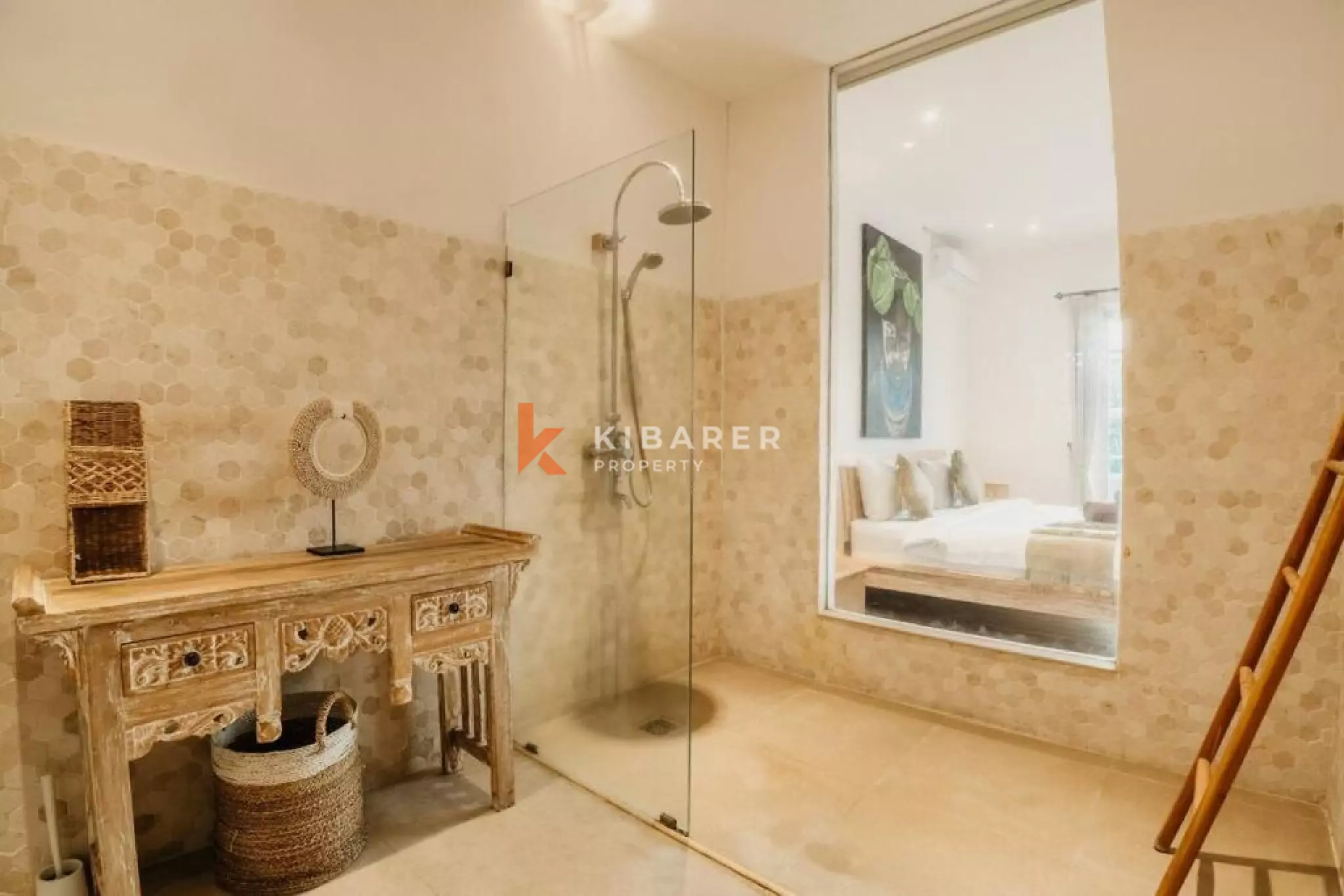 Spacious Four-Bedroom Villa with Large Pool in Tranquil Uma