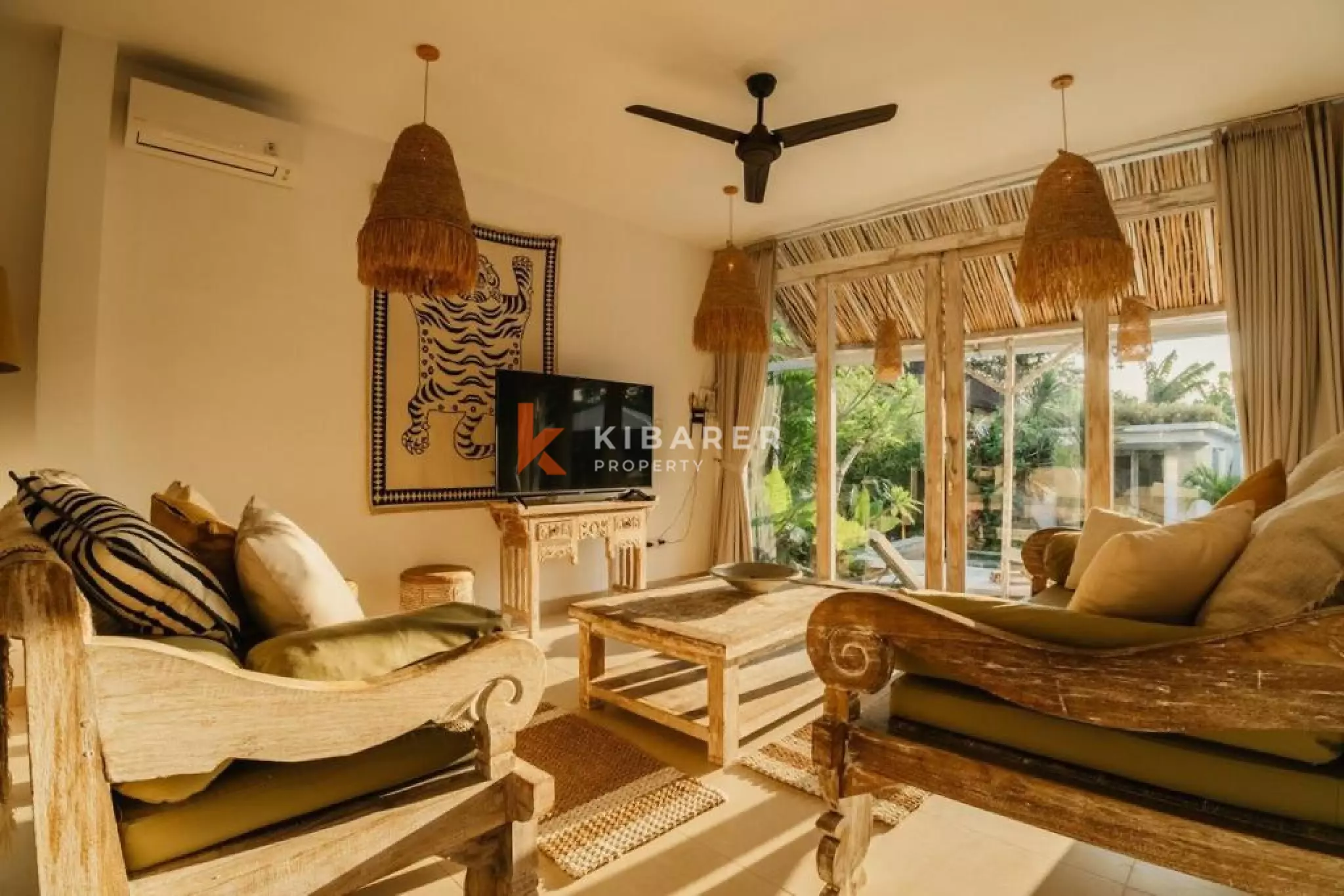 Spacious Four-Bedroom Villa with Large Pool in Tranquil Uma