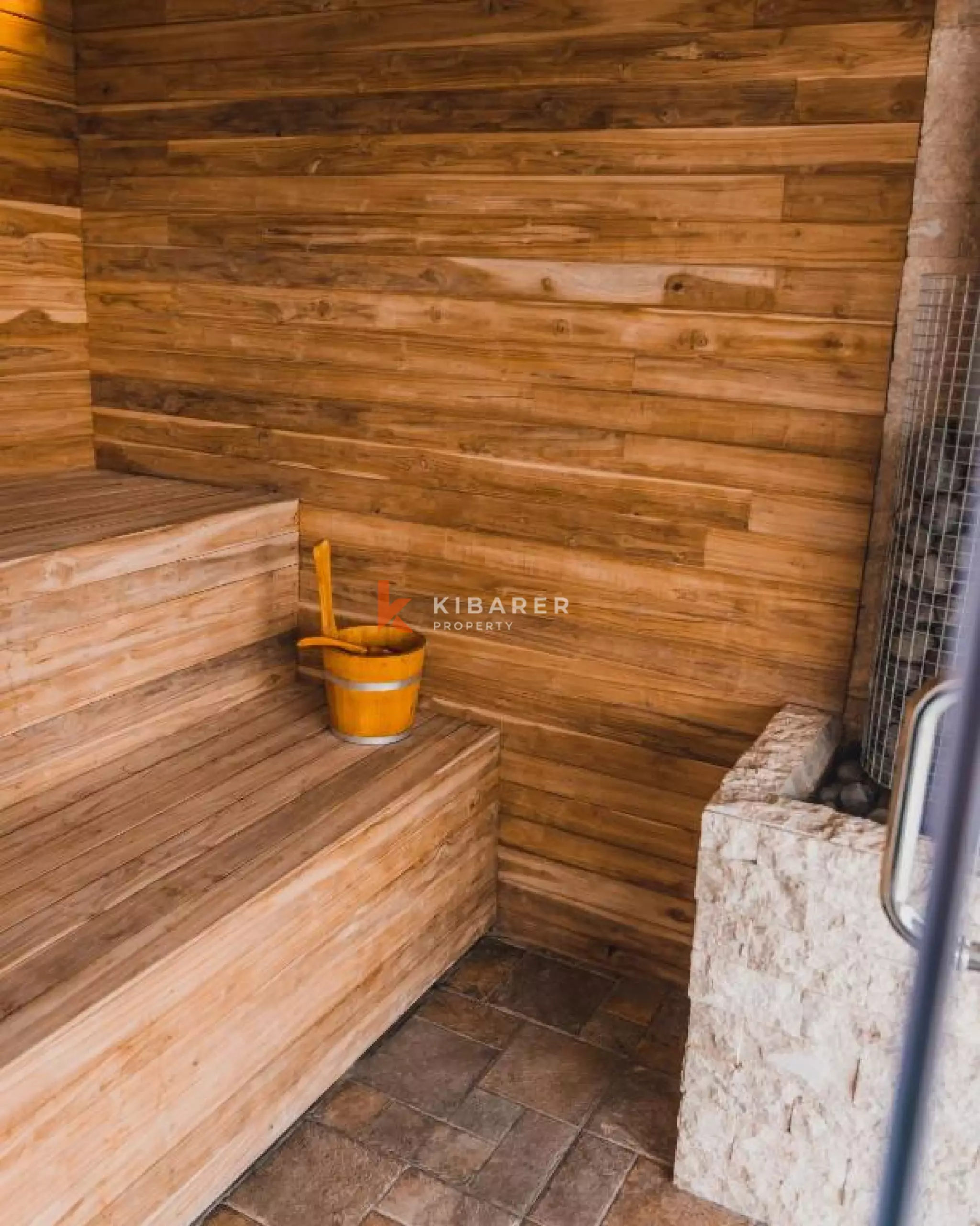 Modern Beachside Five Bedroom Villa with Rooftop Lounge and Sauna Walking away to Berawa Beach