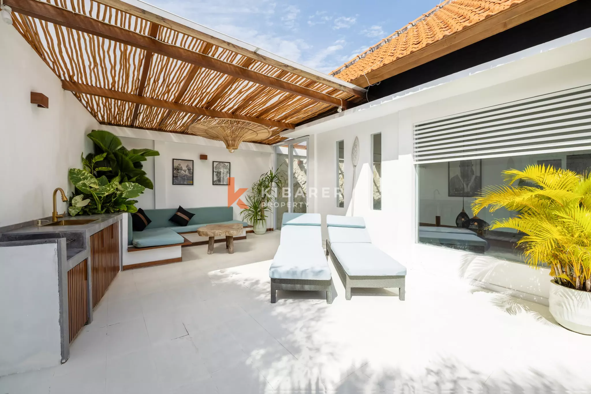 Charming Artistic Two Bedroom Villa Steps from Berawa Beach
