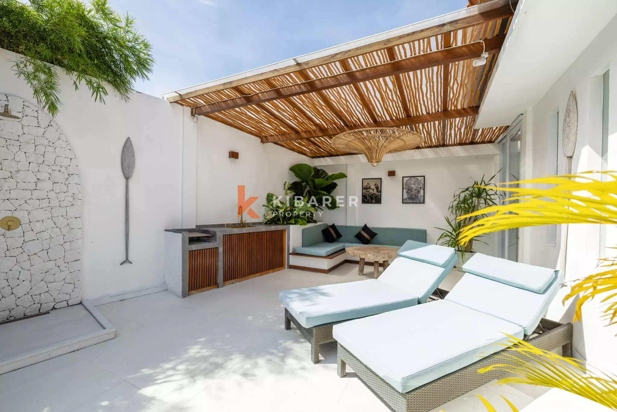 Charming Artistic Two Bedroom Villa Steps from Berawa Beach