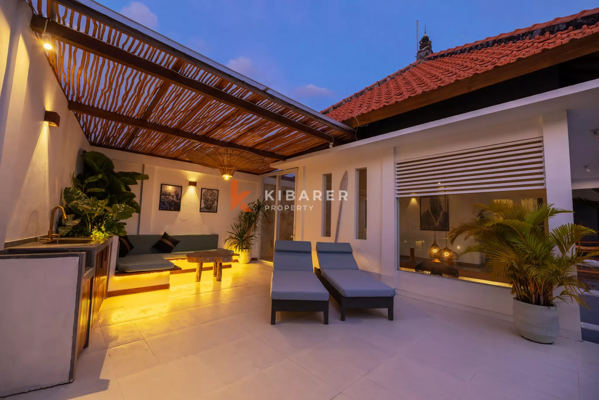 Charming Artistic Two Bedroom Villa Steps from Berawa Beach