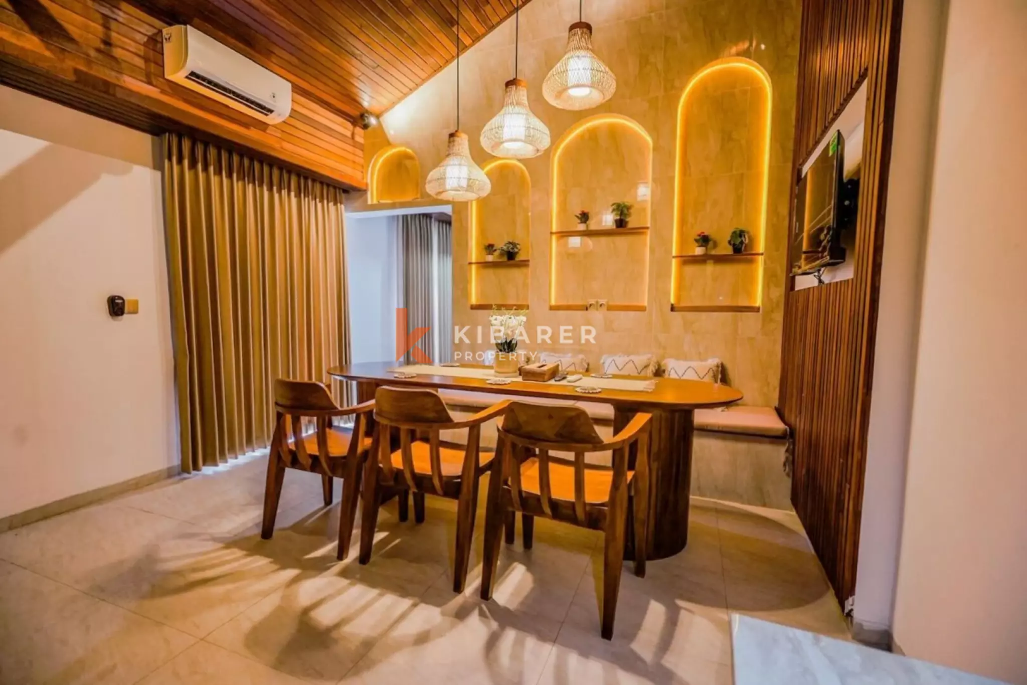 Modern Tropical Two Bedroom Villa in Prime Tabanan