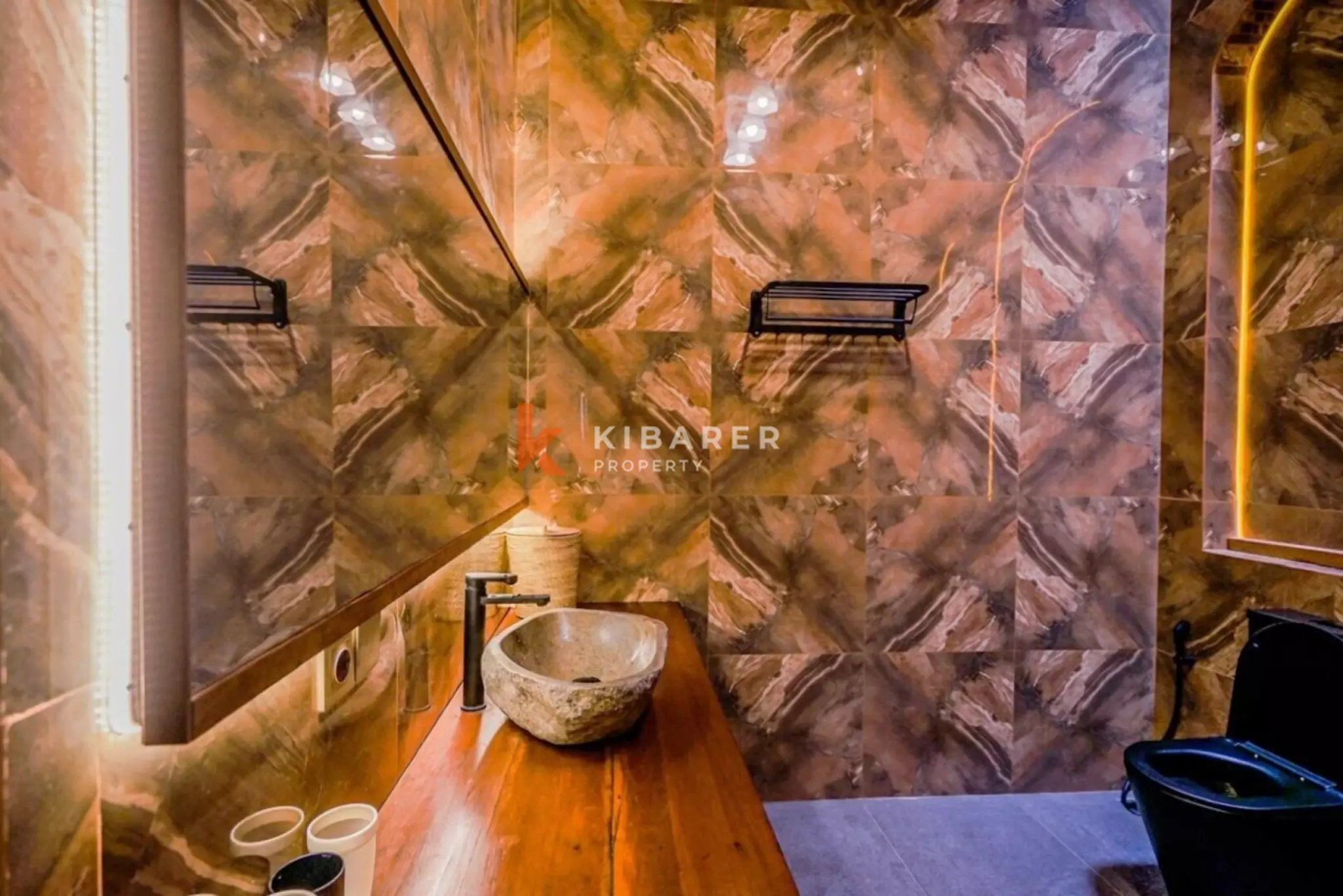 Modern Tropical Two Bedroom Villa in Prime Tabanan