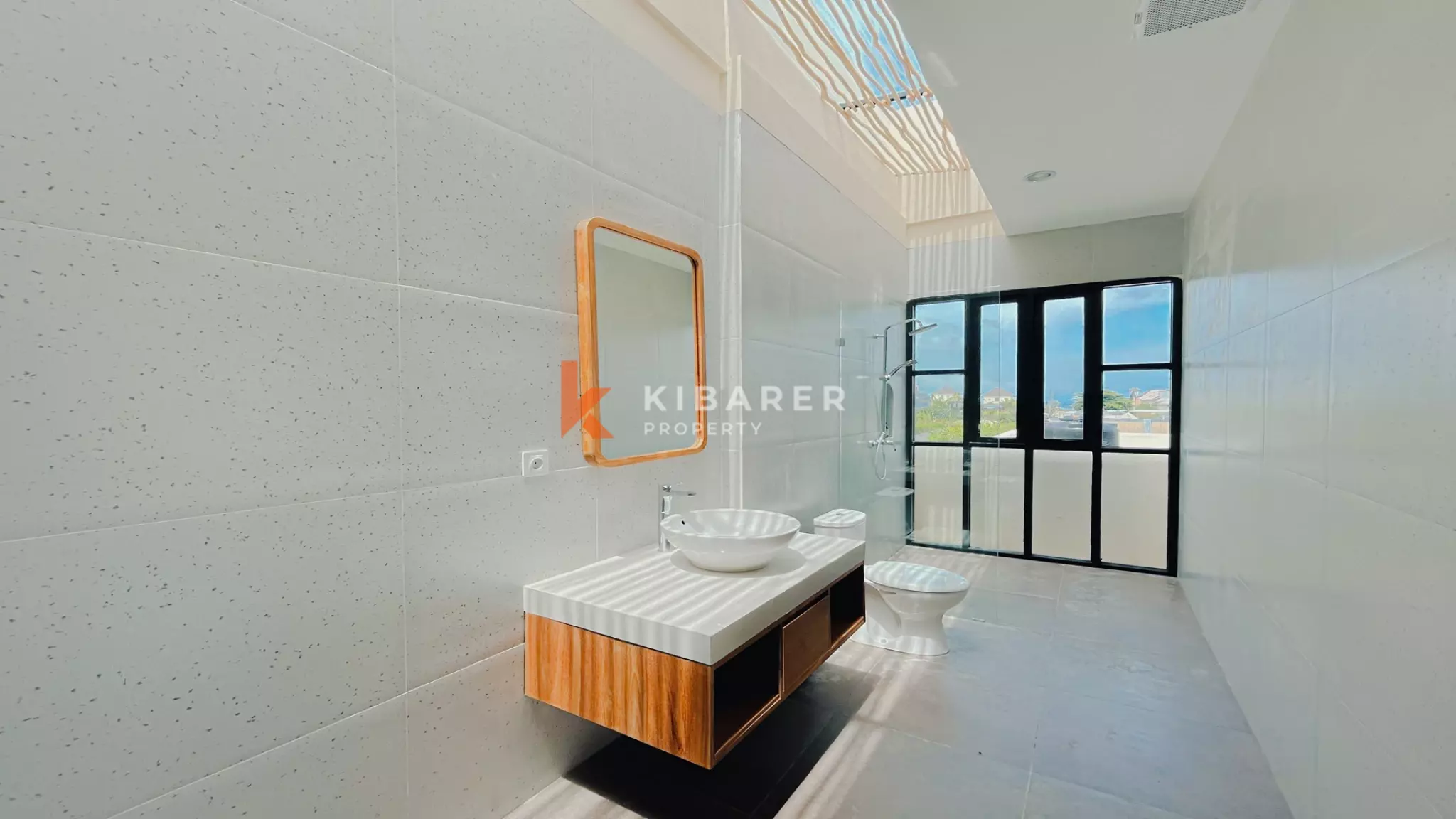 Elegant Tropical Contemporary Three-Bedroom Villa with Private Pool in Sanur