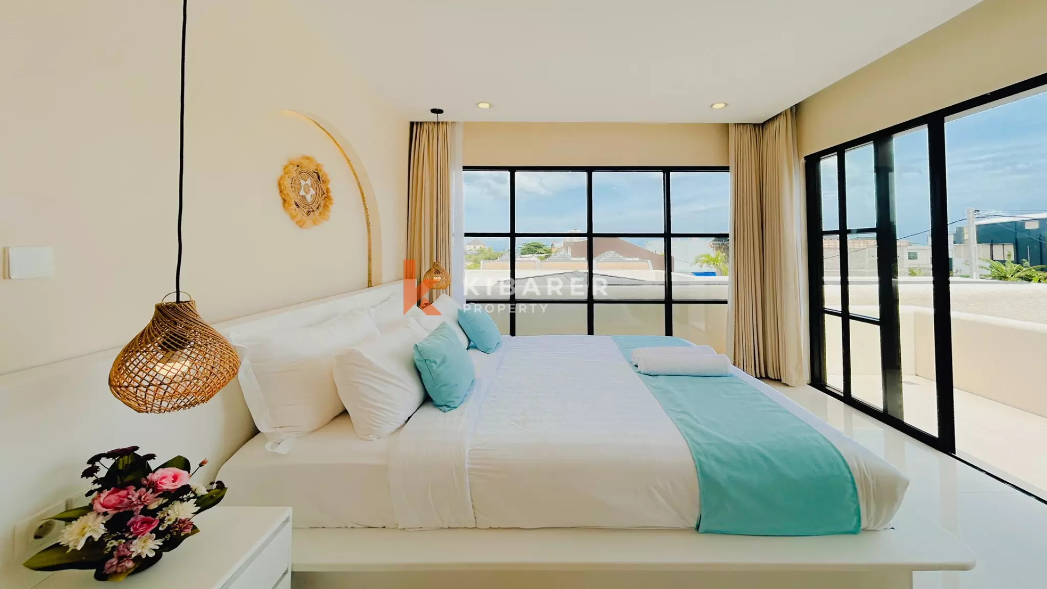 Elegant Tropical Contemporary Three-Bedroom Villa with Private Pool in Sanur