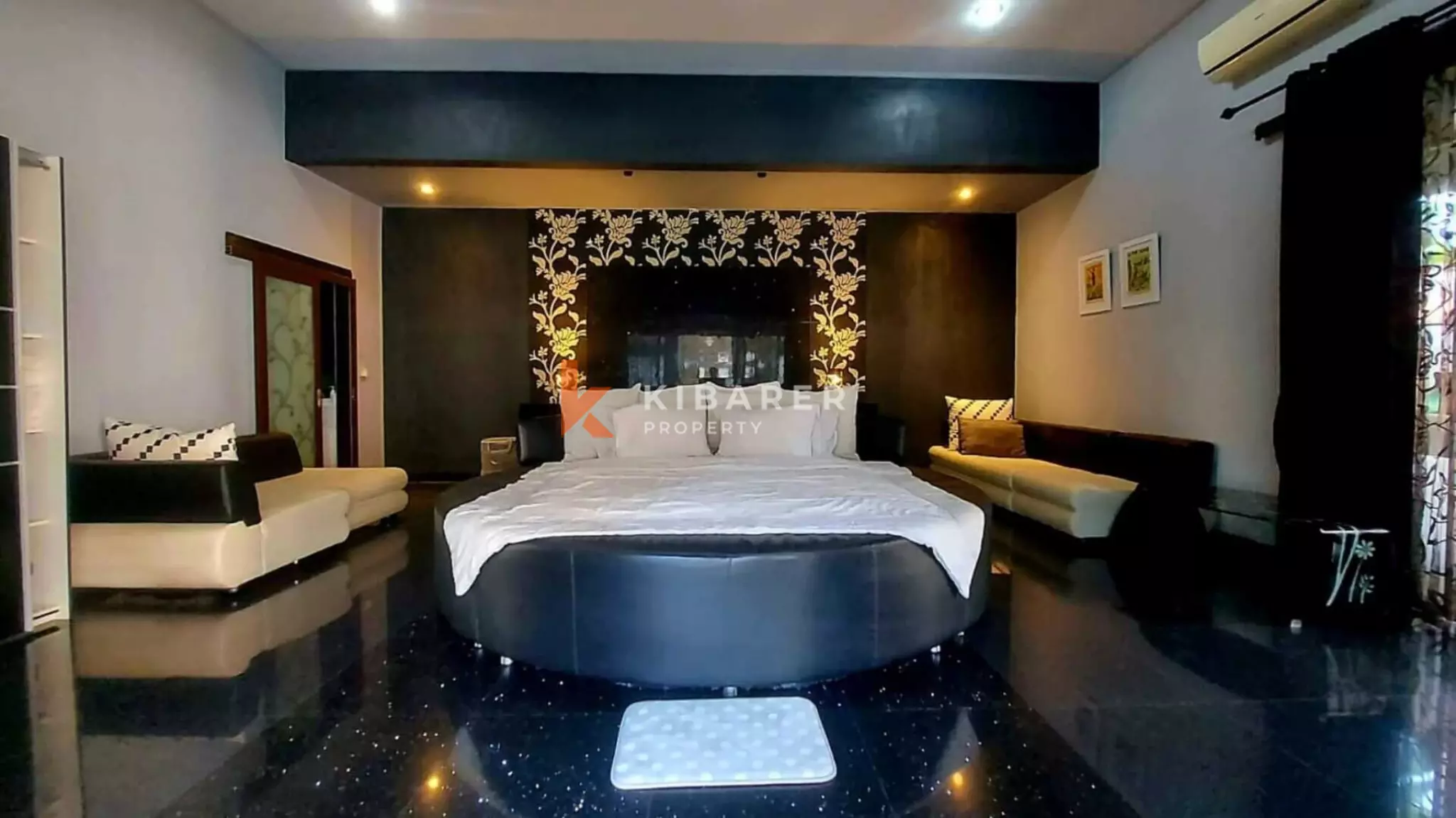 Cosy Two Bedroom Closed Living Villa Nichée à Jimbaran