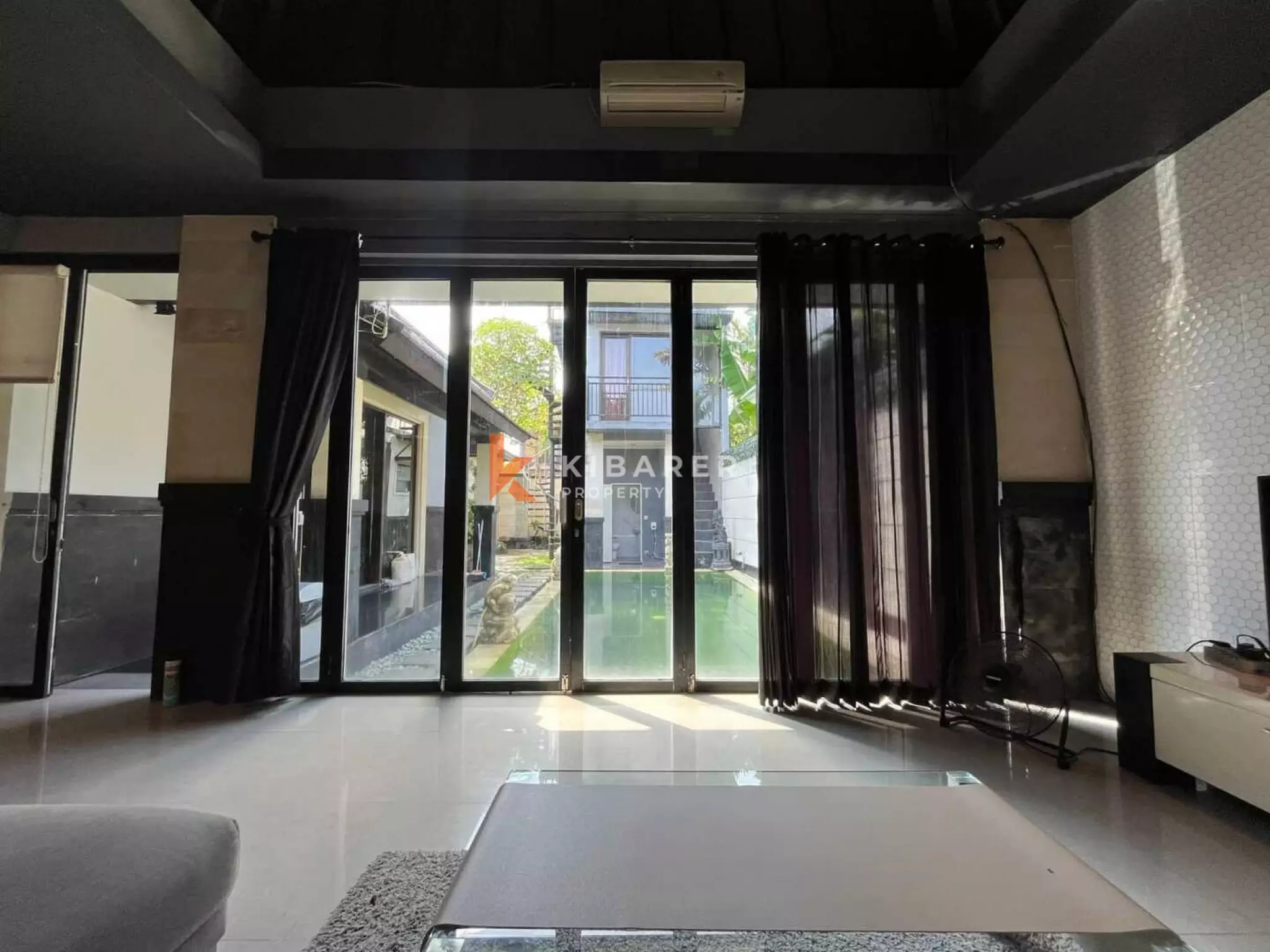 Cosy Two Bedroom Closed Living Villa Nichée à Jimbaran