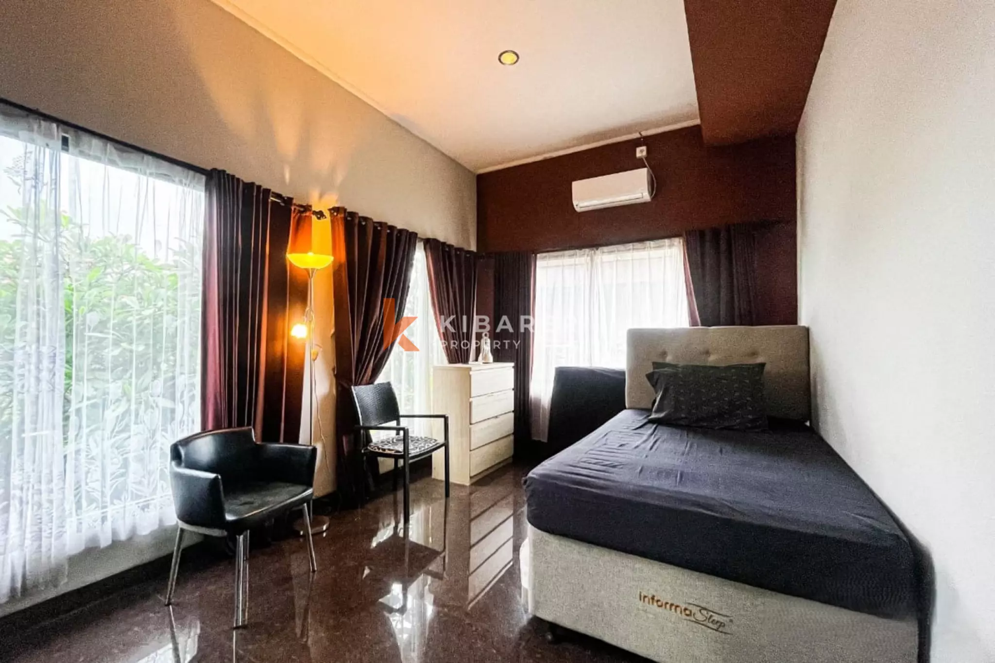 Cosy Two Bedroom Closed Living Villa Nichée à Jimbaran