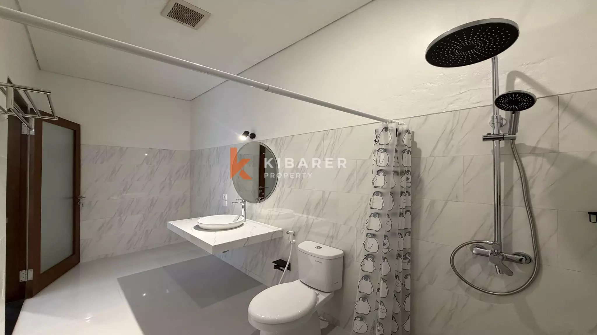 Minimalist Modern Two-Bedrooms Villa with Flexible Living in Kerobokan