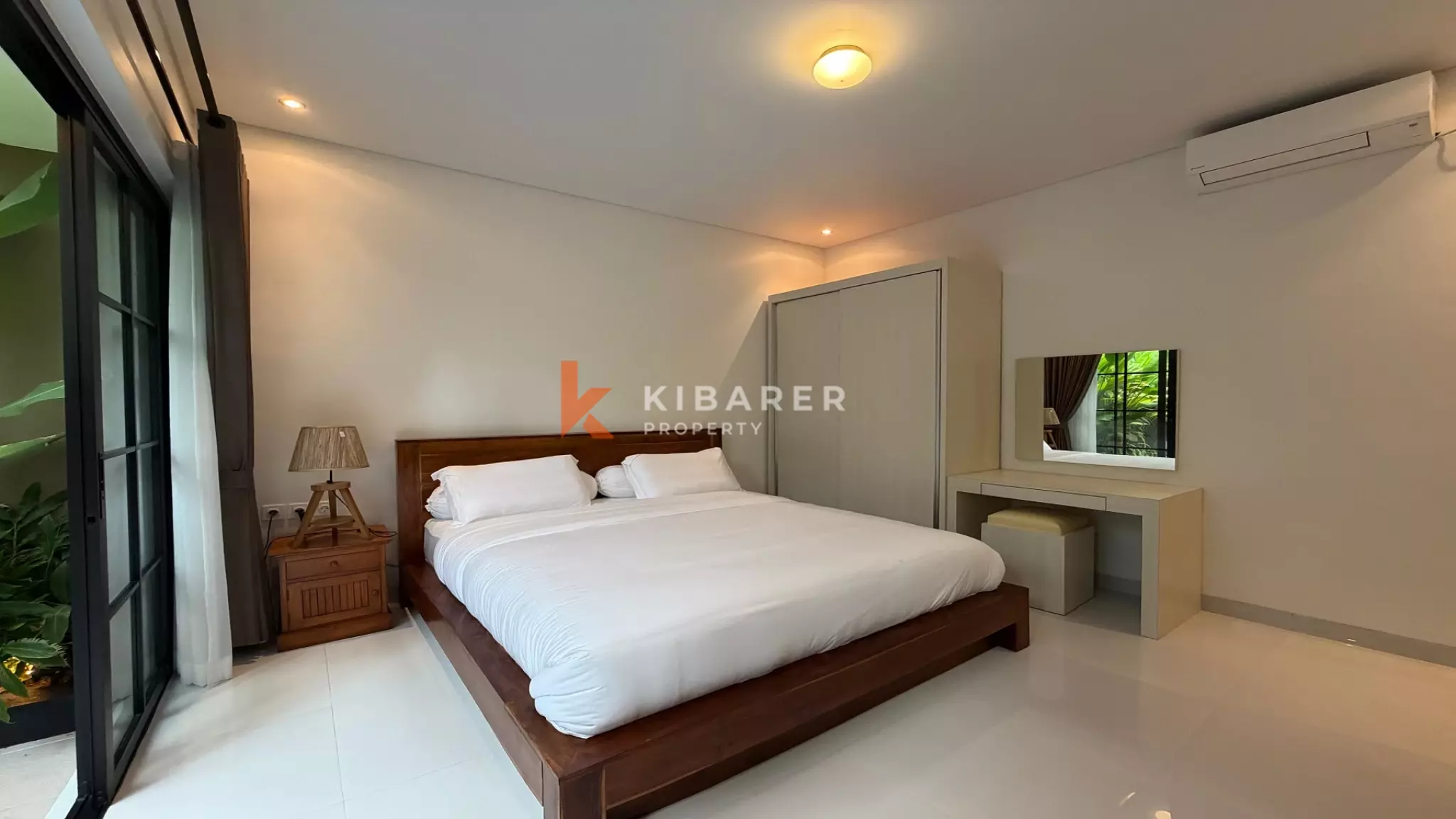 Minimalist Modern Two-Bedrooms Villa with Flexible Living in Kerobokan