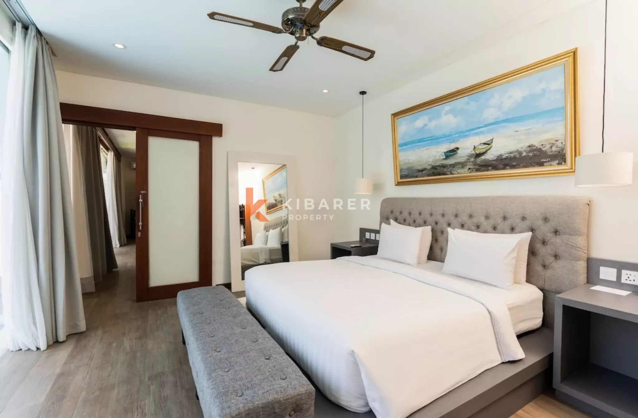 Villa Satu Kamar Tidur Bercahaya Bulan dengan Gazebo di Kerobokan