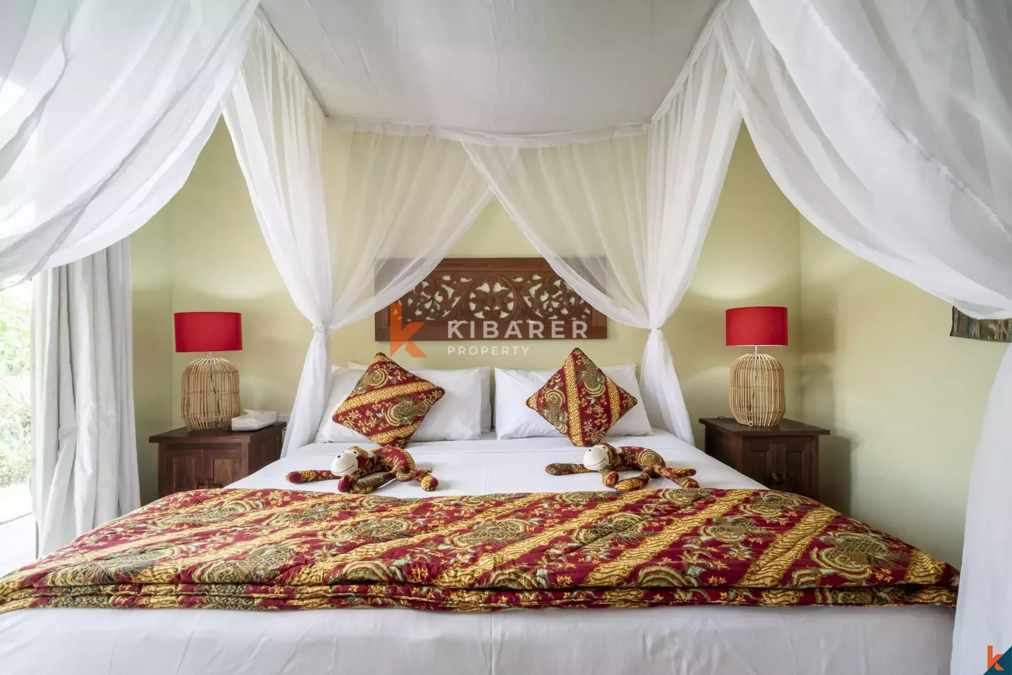 Villa Tropis Tiga Kamar Tidur yang Tenang di Jantung Pererenan