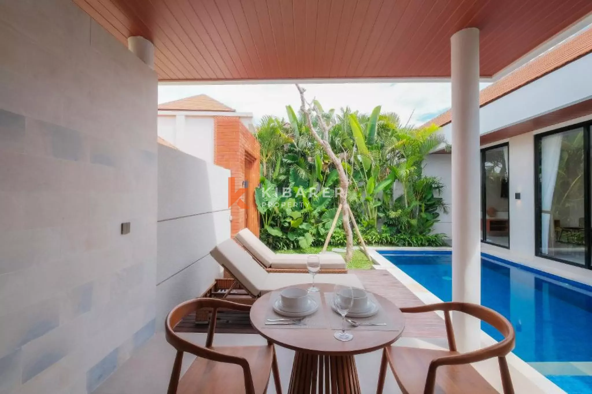 Modern Beachside One Villa with Private Pool in Seseh