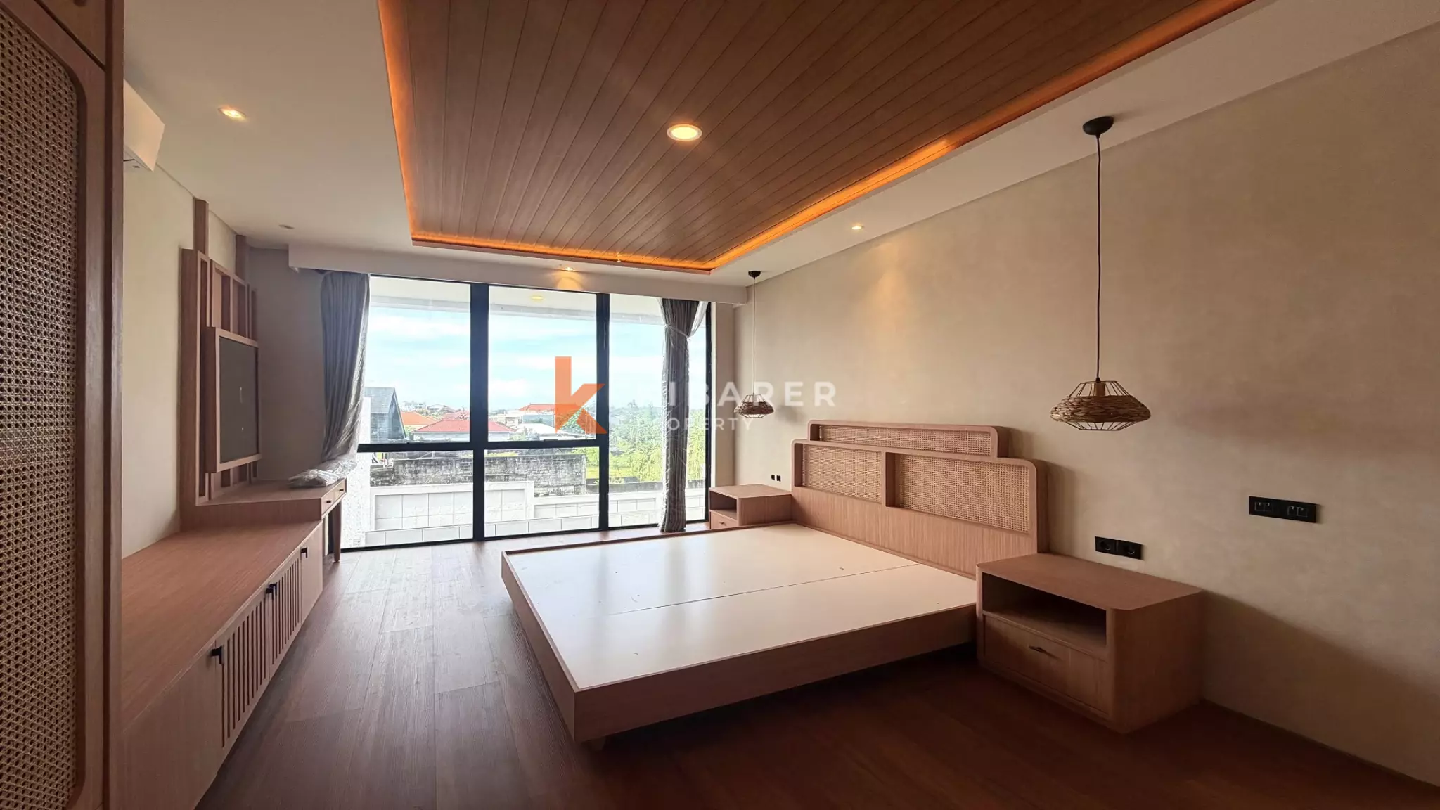 Vila Mewah Keluarga dengan Tiga Kamar Tidur dan Ruang Santai Ter sunken di Ungasan