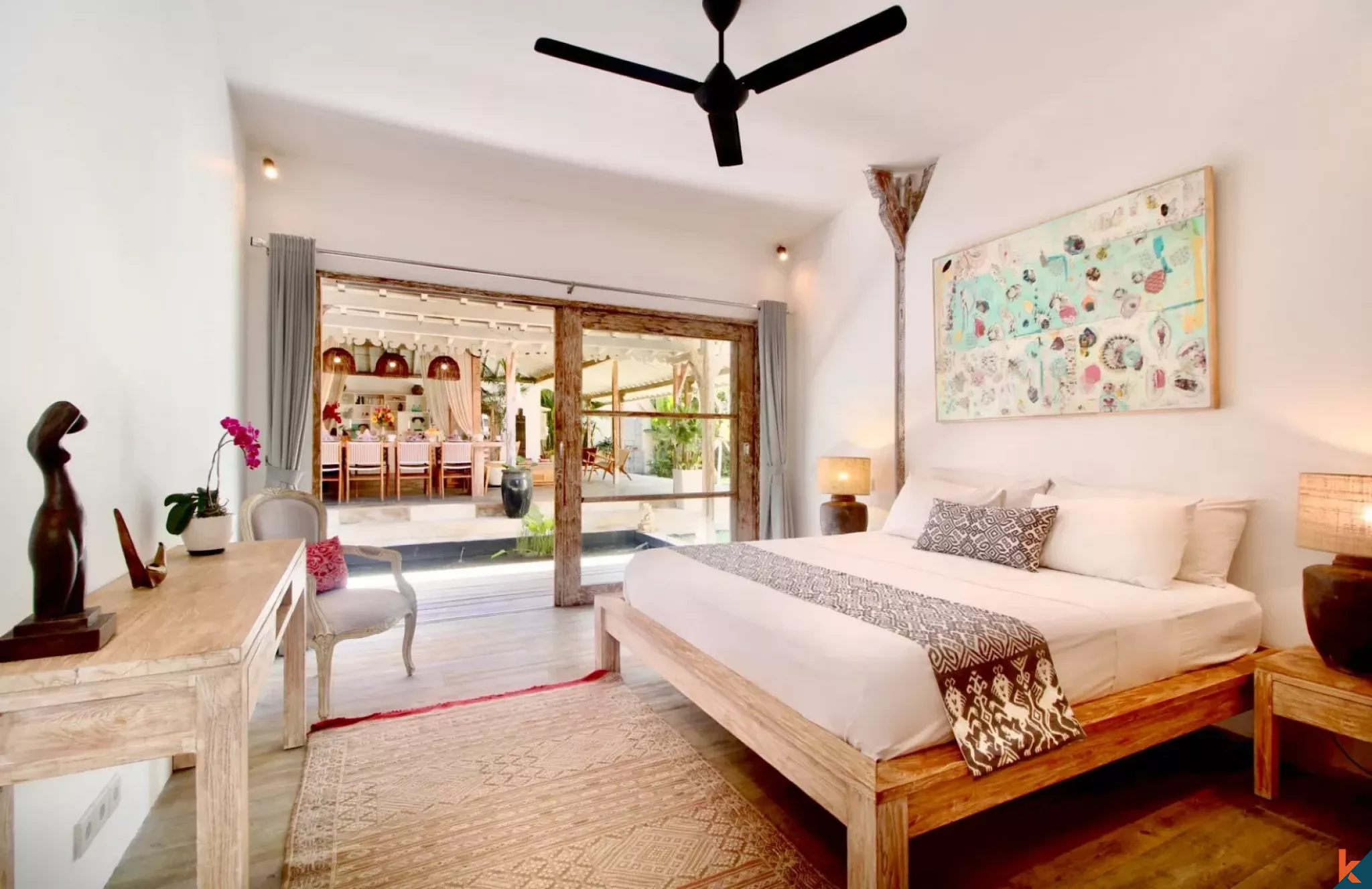 Stunning leasehold four bedroom private villa in a prime location of Berawa - Canggu