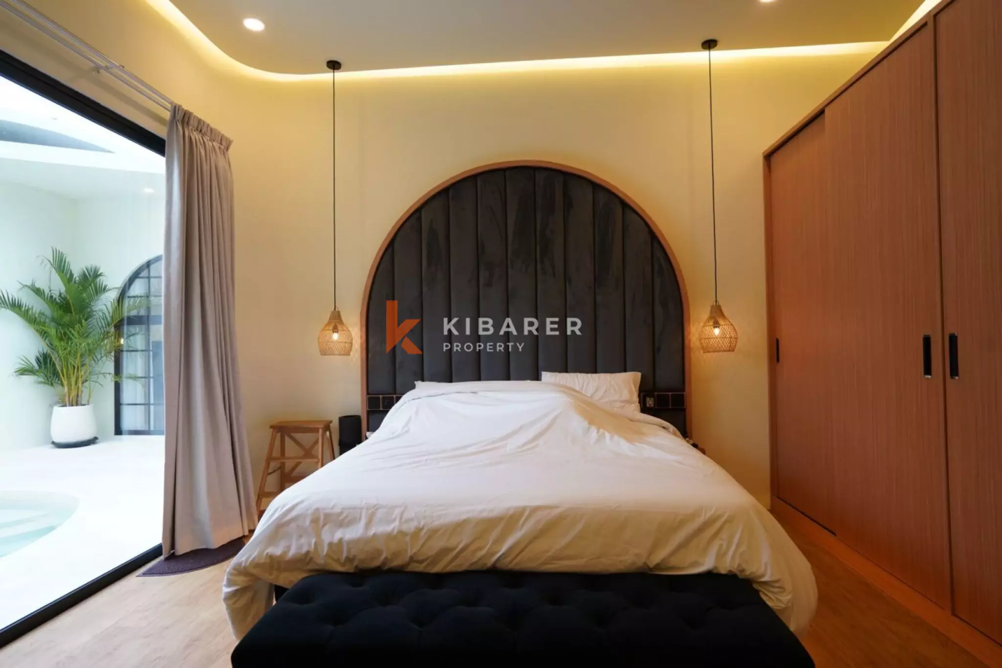 Oasis Modern yang Segar - Vila Dua Kamar Tidur di Berawa