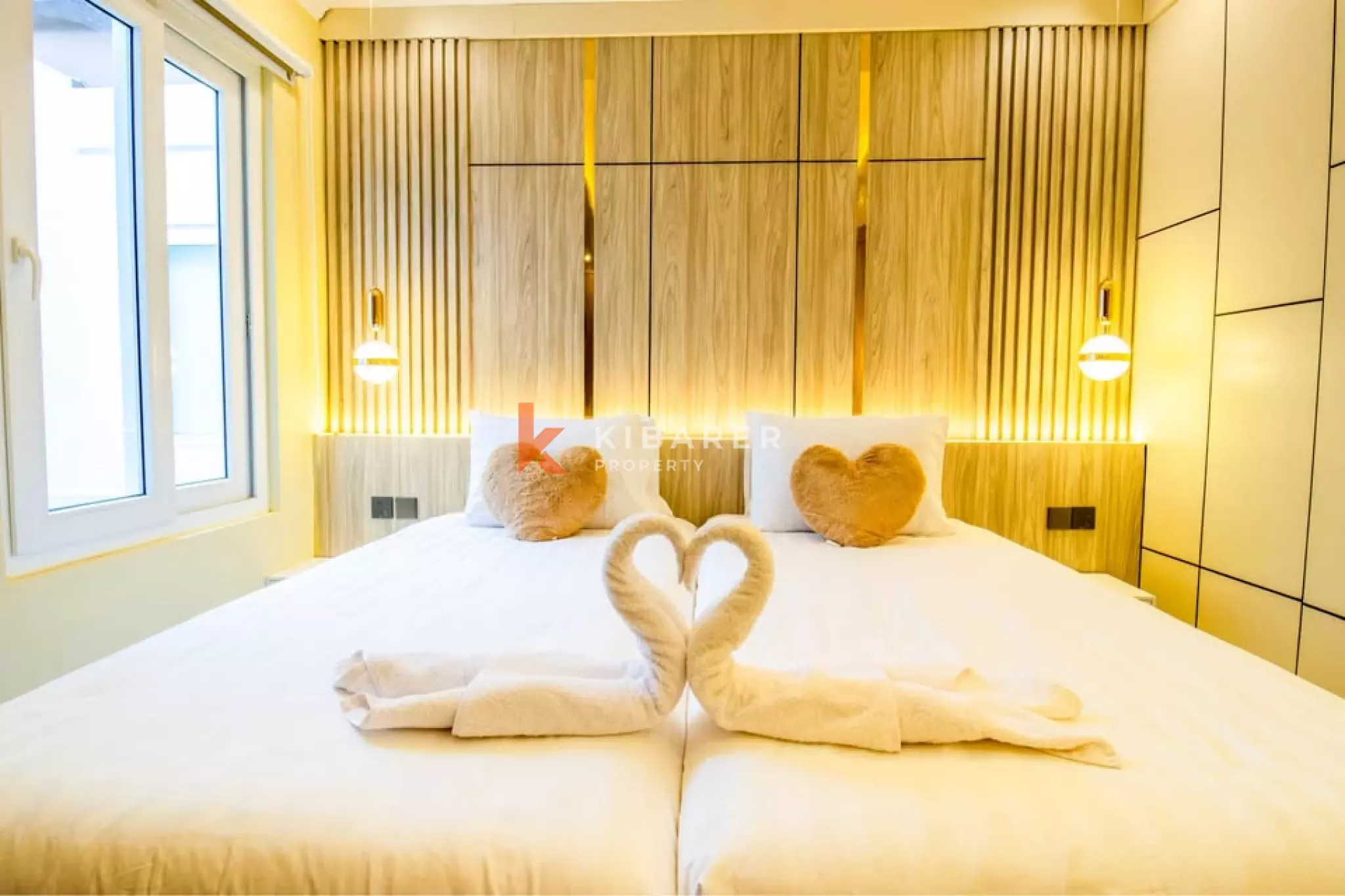 Entertainment Villa with Six Bedrooms and Karaoke Room in Kutuh South Bali