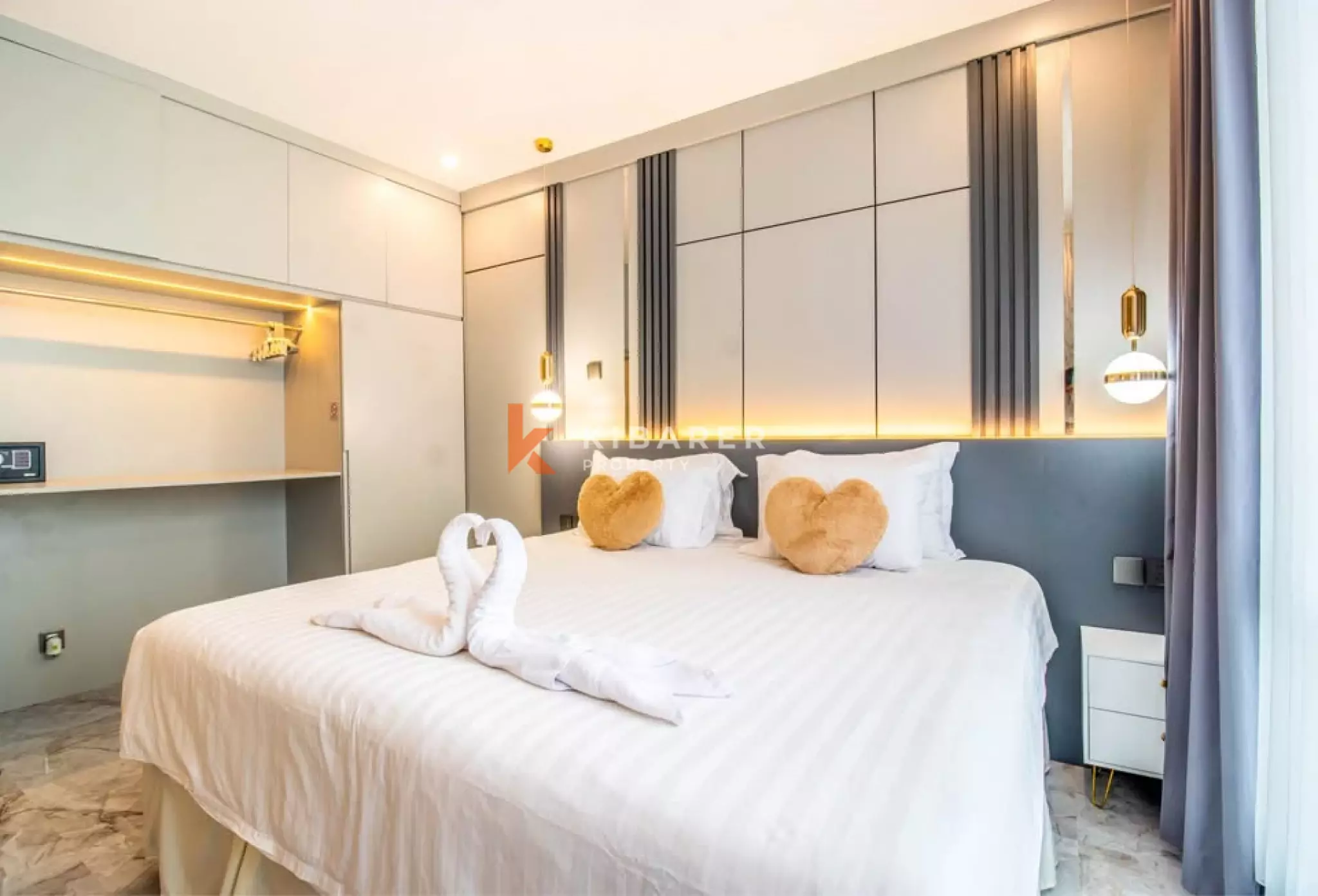 Entertainment Villa with Six Bedrooms and Karaoke Room in Kutuh South Bali