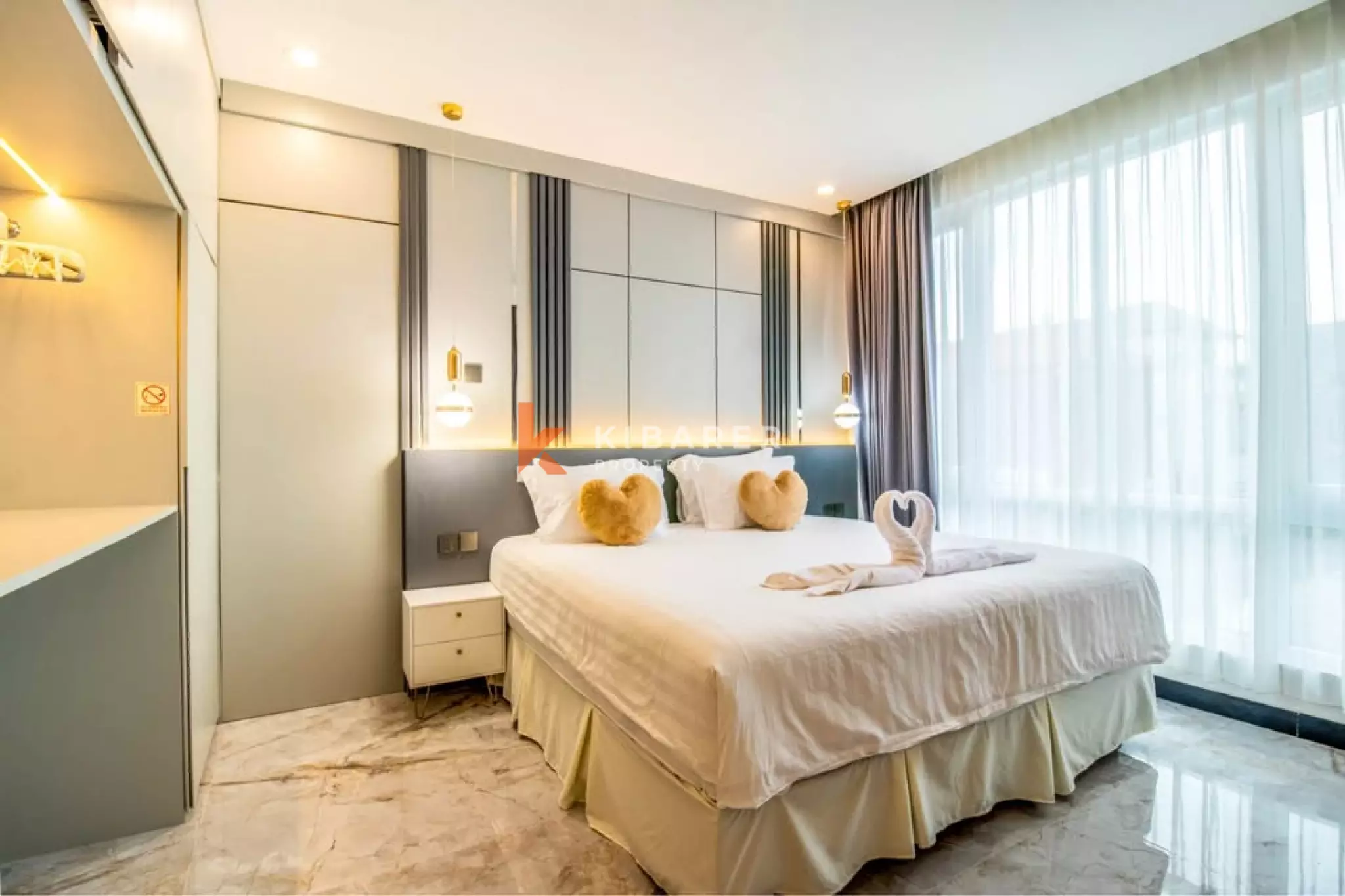 Entertainment Villa with Six Bedrooms and Karaoke Room in Kutuh South Bali